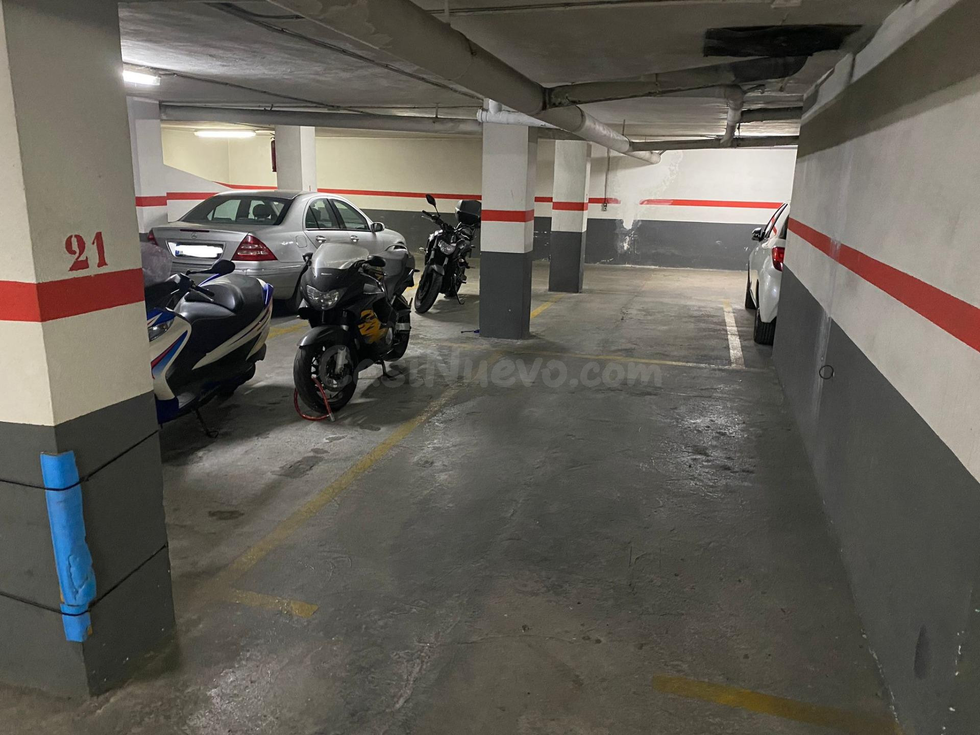 Se vende plaza de garaje en C/Isla Cabrera - foto 4