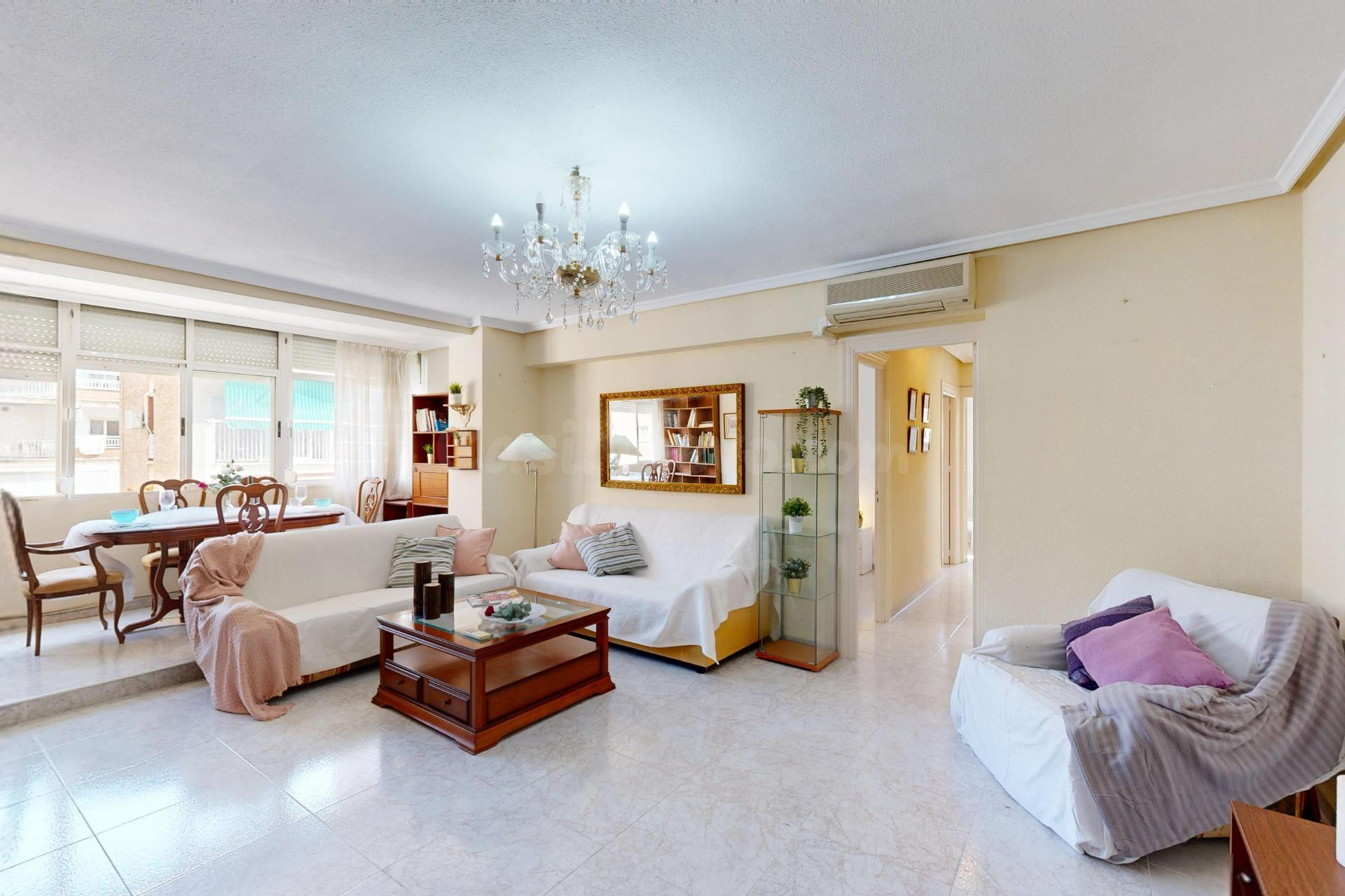 ¡Tu nuevo hogar te espera! Amplia y luminosa vivienda en Tie - foto 2