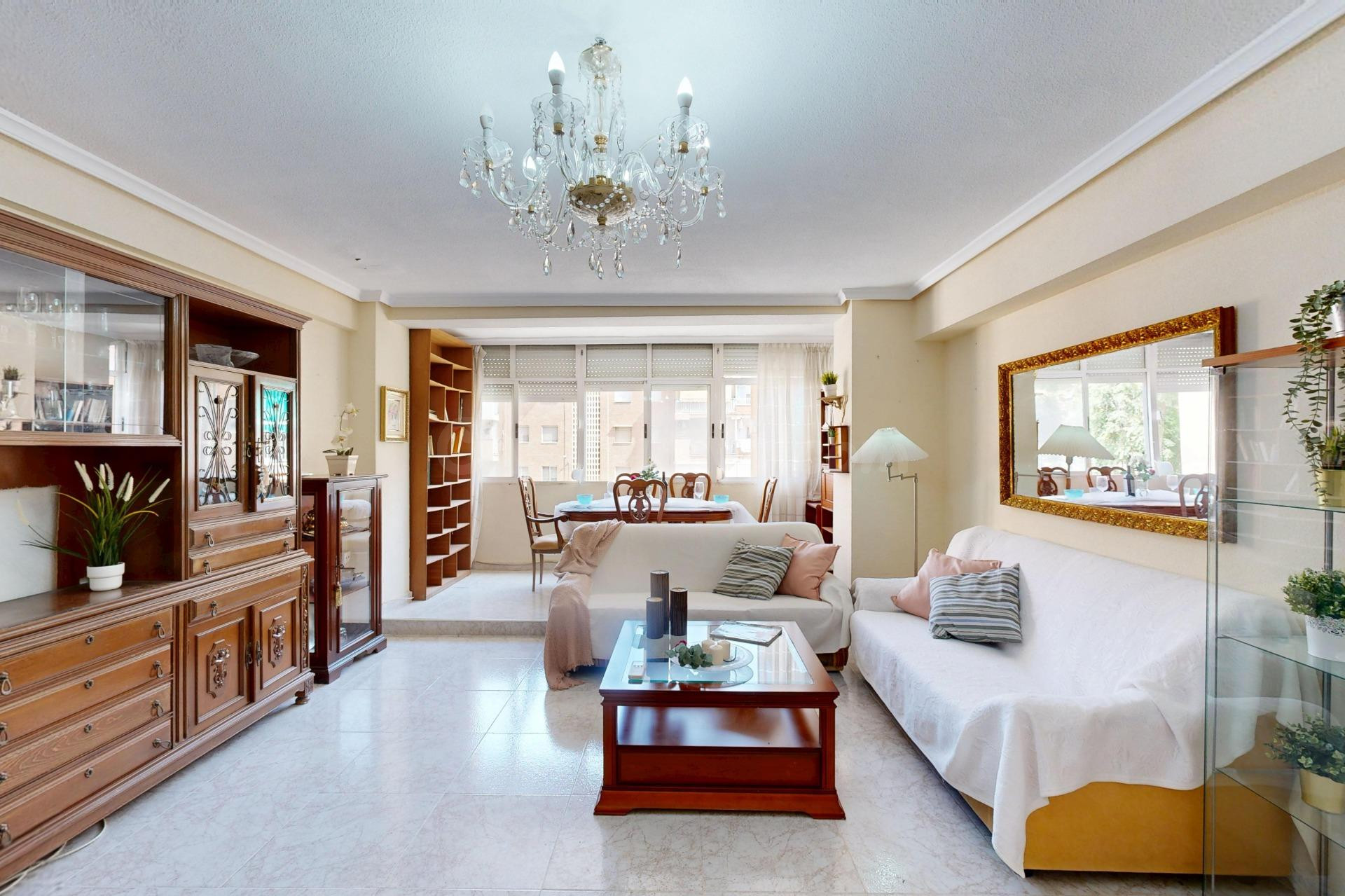 ¡Tu nuevo hogar te espera! Amplia y luminosa vivienda en Tie - foto 3