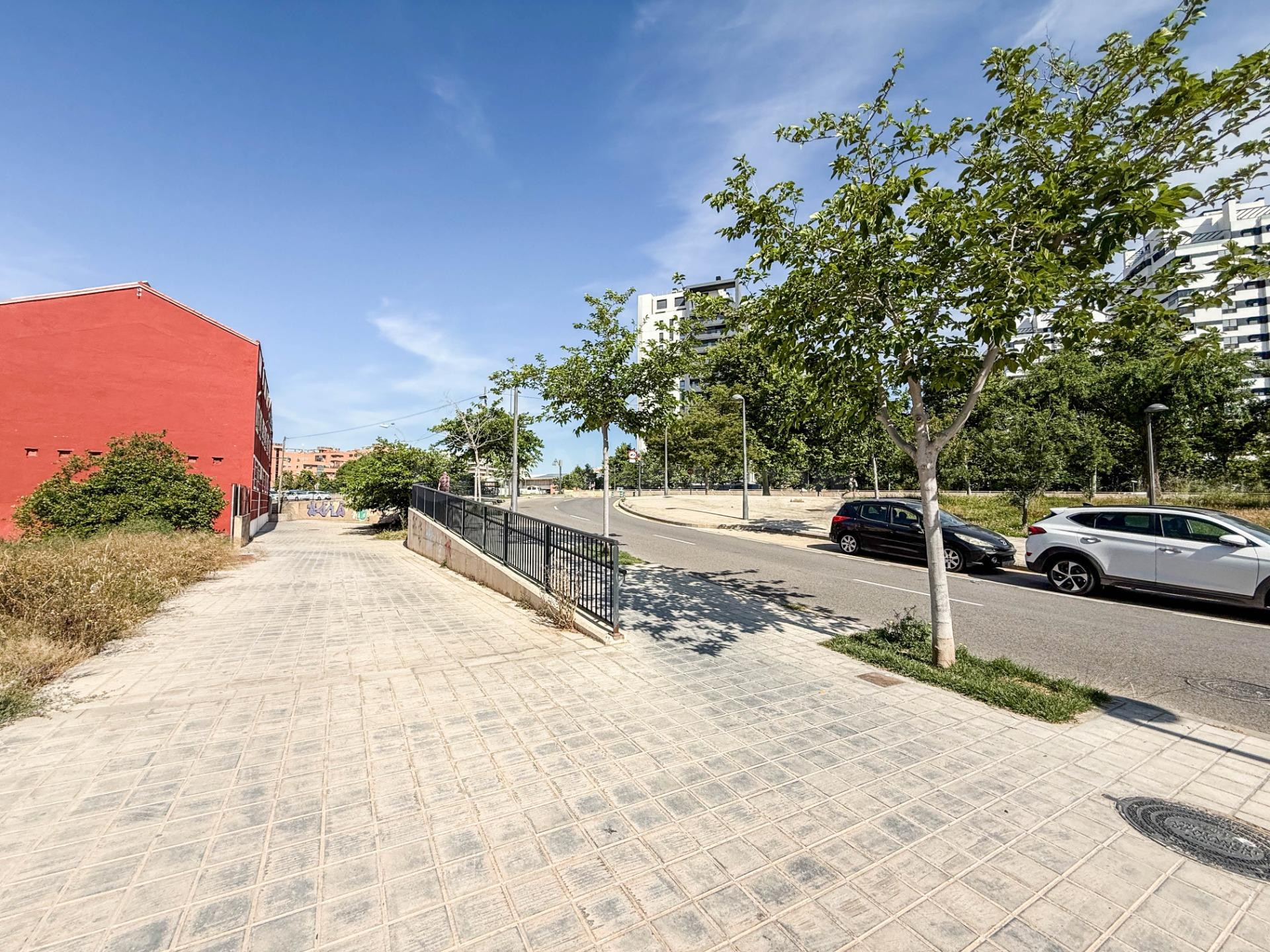 Suelo urbano en venta en Calle Mari Pepa Colomer 4 (Fonteta  - foto 5