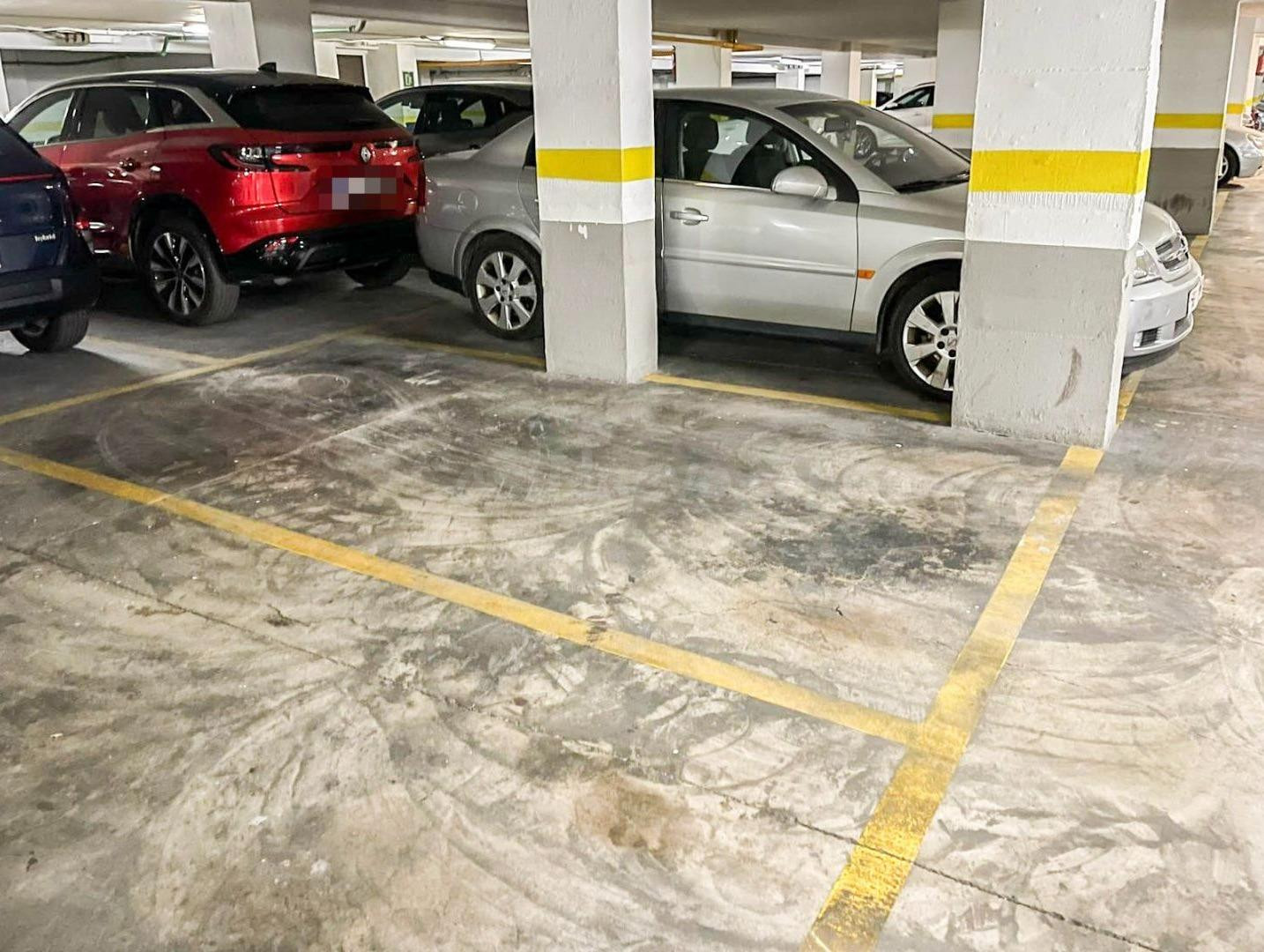 Se vende la nuda propiedad de plaza de garaje en Peris Brell - foto 4