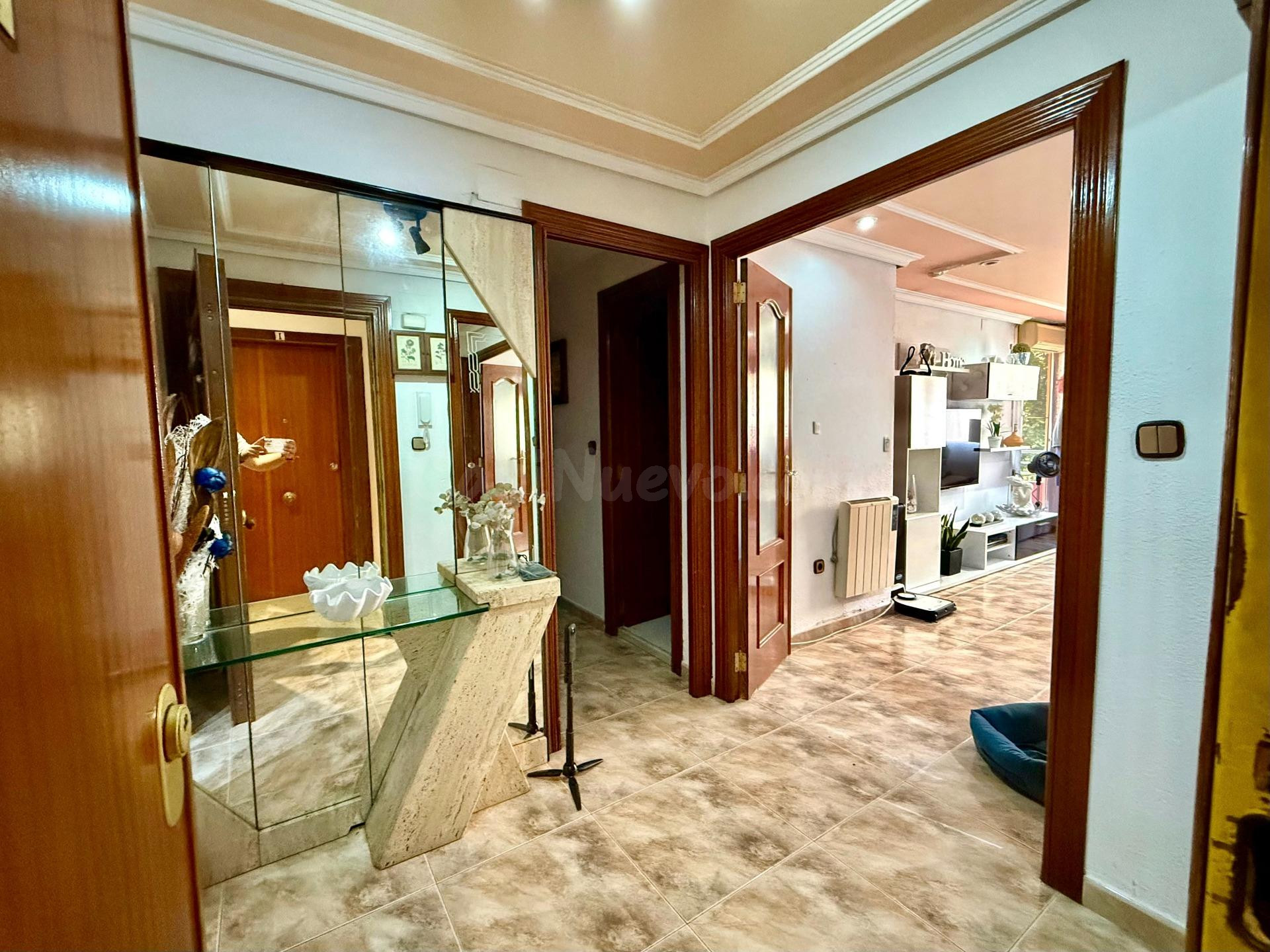 Piso en venta en c/ Juan Ramon Jimenez, Malilla, Quatre Carr - foto 2