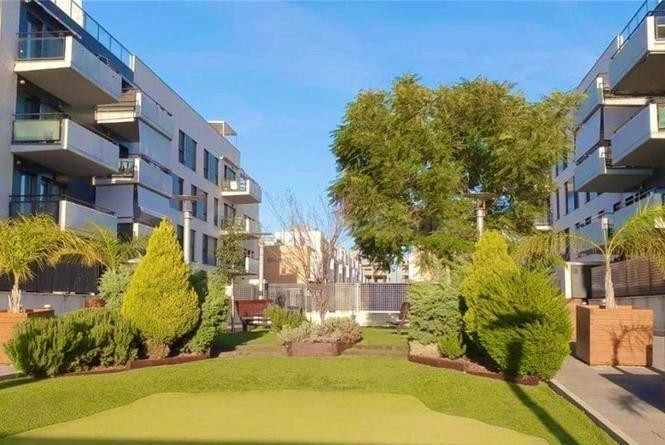 Planta Baja con encanto en La Pobla de Vallbona, junto a La  - foto 3