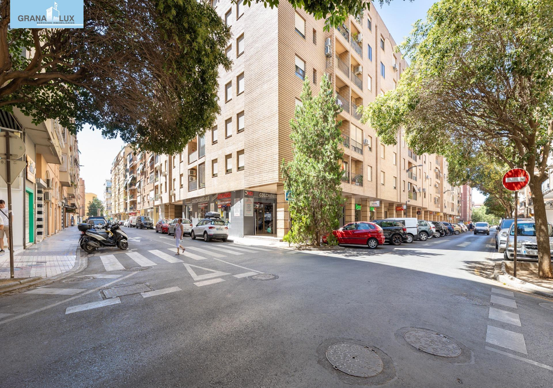 COCHERA + TRASTERO EN CALLE PINTOR ZULOAGA