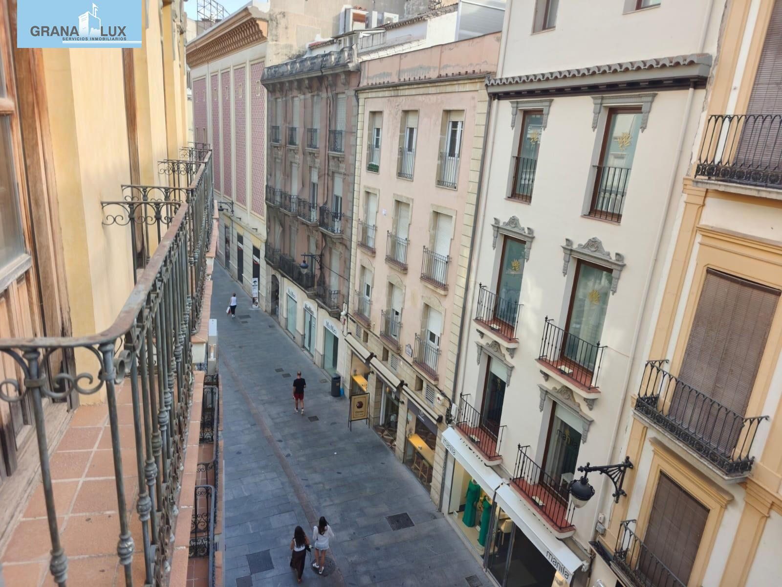 Piso Reformado en el Corazón de Granada
