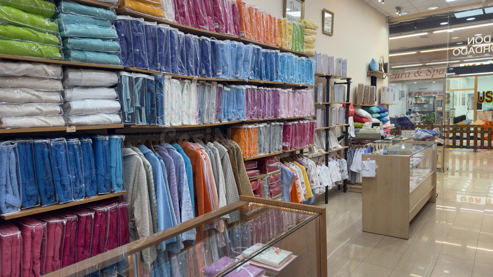 TIENDA DE BORDADO PERSONALIZADO EN VENTA O EN TRASPASO POR JUBILACIÓN. - foto 4
