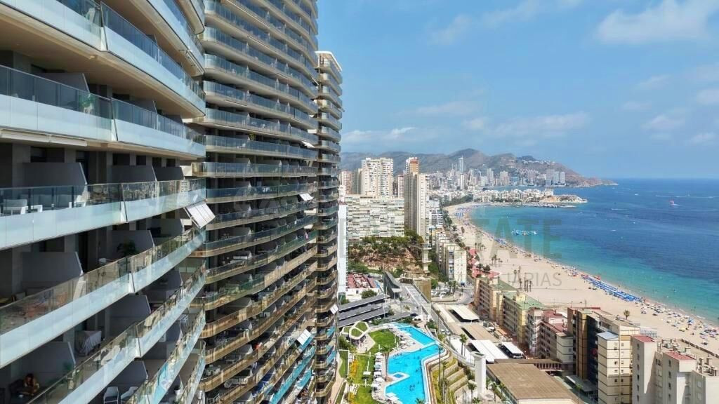Icono de Lujo en Costa Blanca: Diseño Hi-Tech, Vistas Infini - foto 3