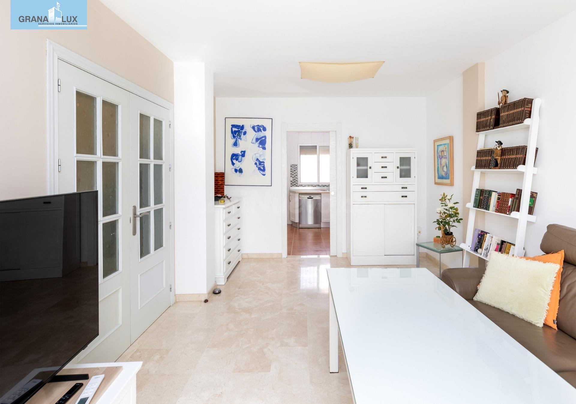 Vivienda unifamiliar reformada en Alhendín - foto 2
