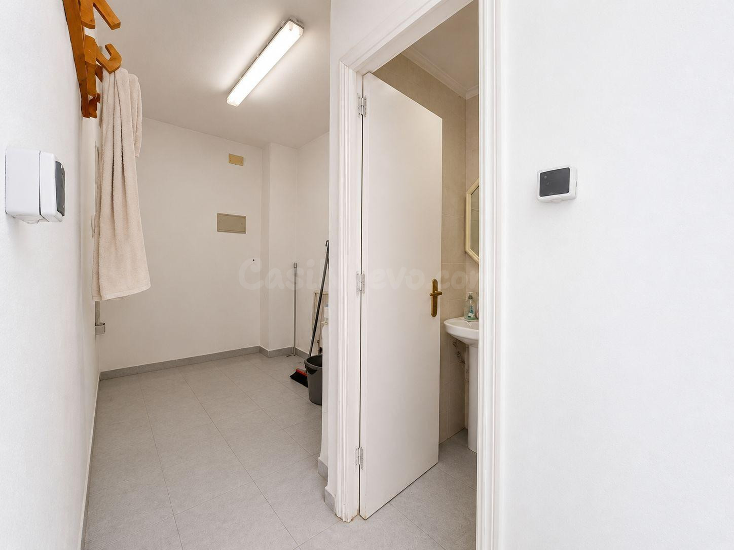 LOCAL COMERCIAL EN ALQUILER EN MALILLA – 69 m2 JUNTO AL HOSP - foto 5
