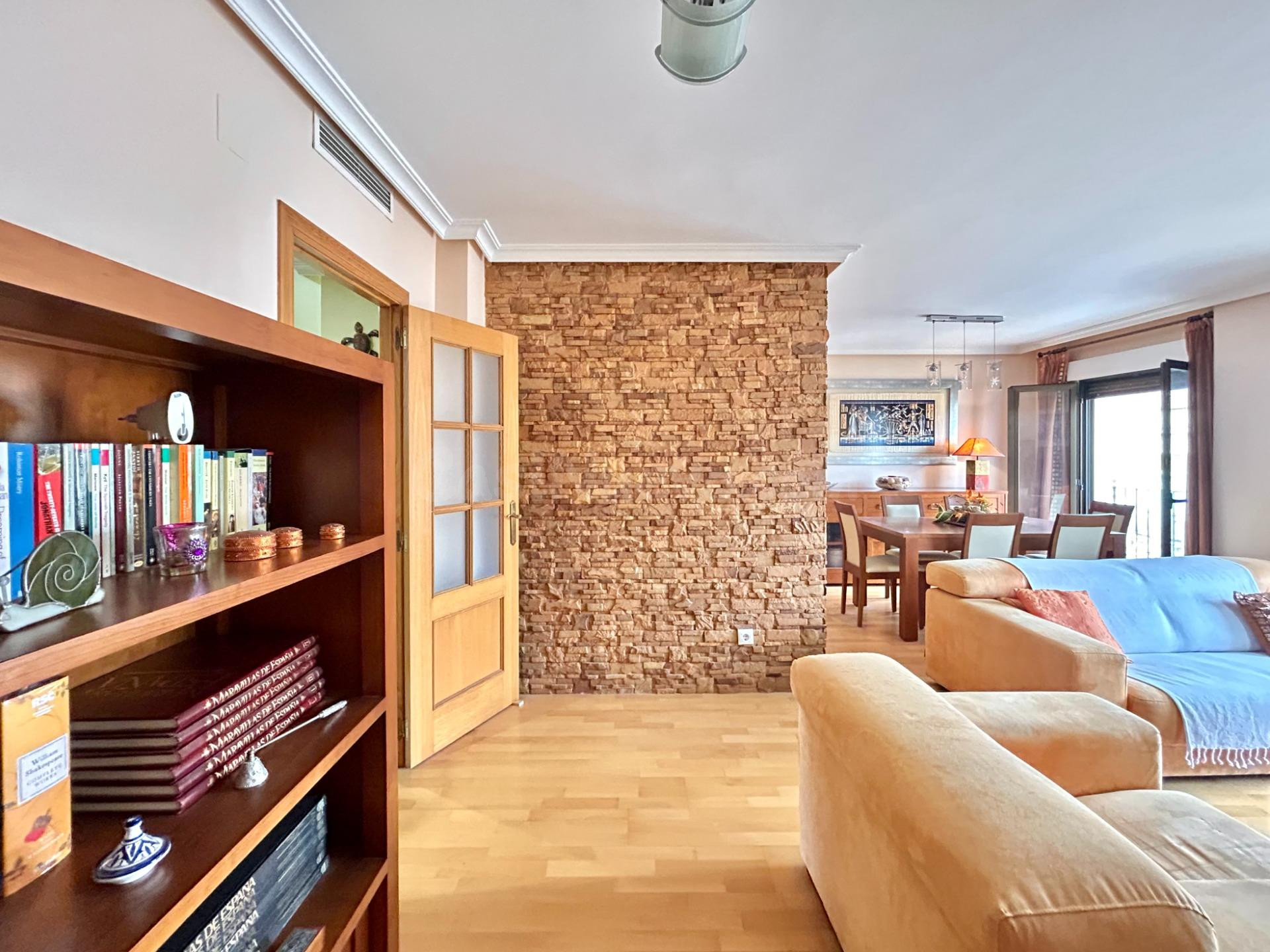 ¡Oportunidad VPO en Villafranqueza! Luminoso piso de 3 habs, - foto 5