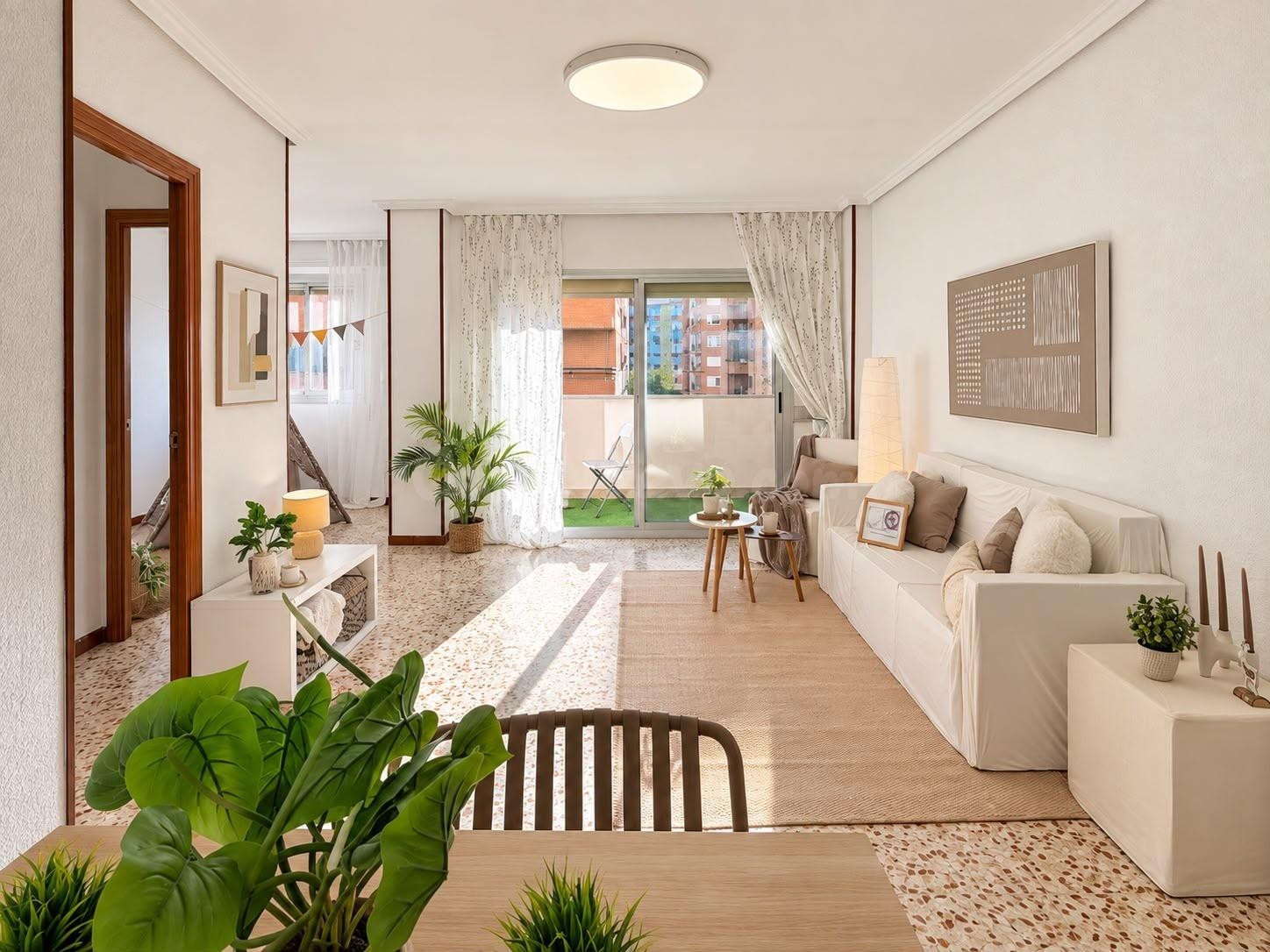 Amplio Piso en Malilla, Valencia - Ideal para Familias - foto 3