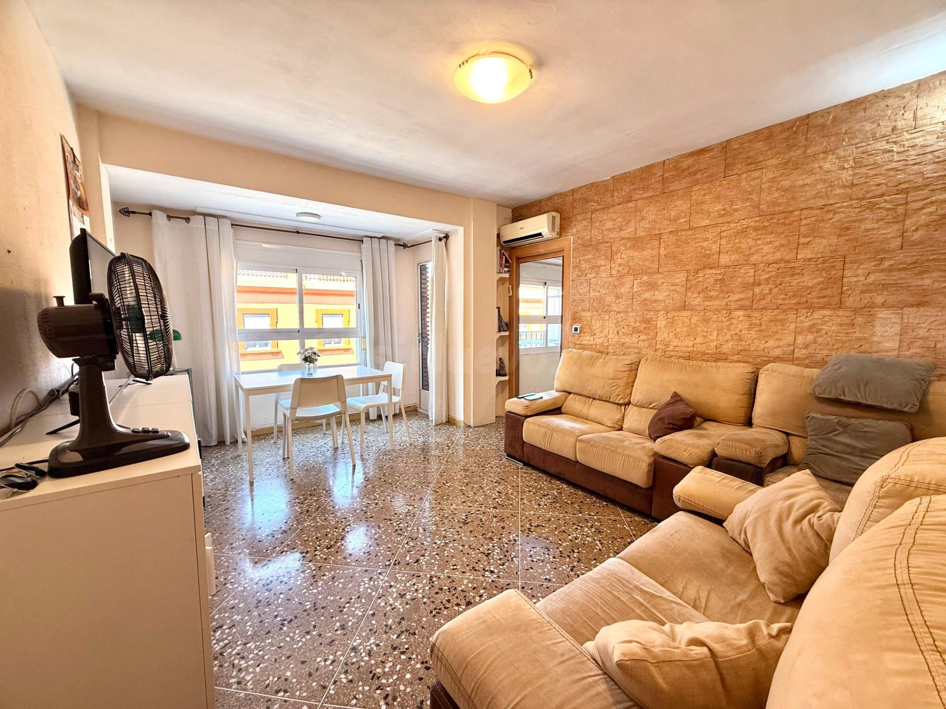 Acogedor Piso en Venta en En Corts, Valencia por €260.000 - foto 2