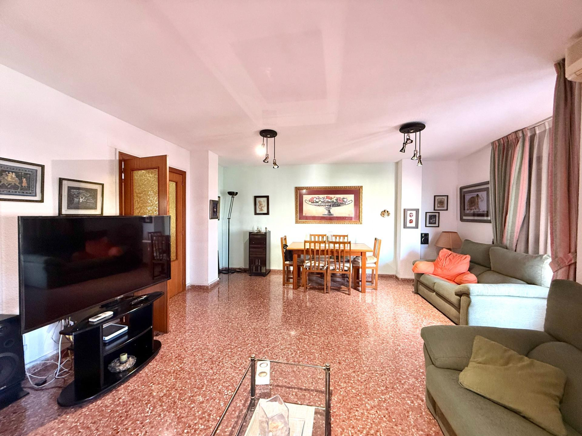 Amplio Piso en Malilla, Valencia - €390,000 - foto 3