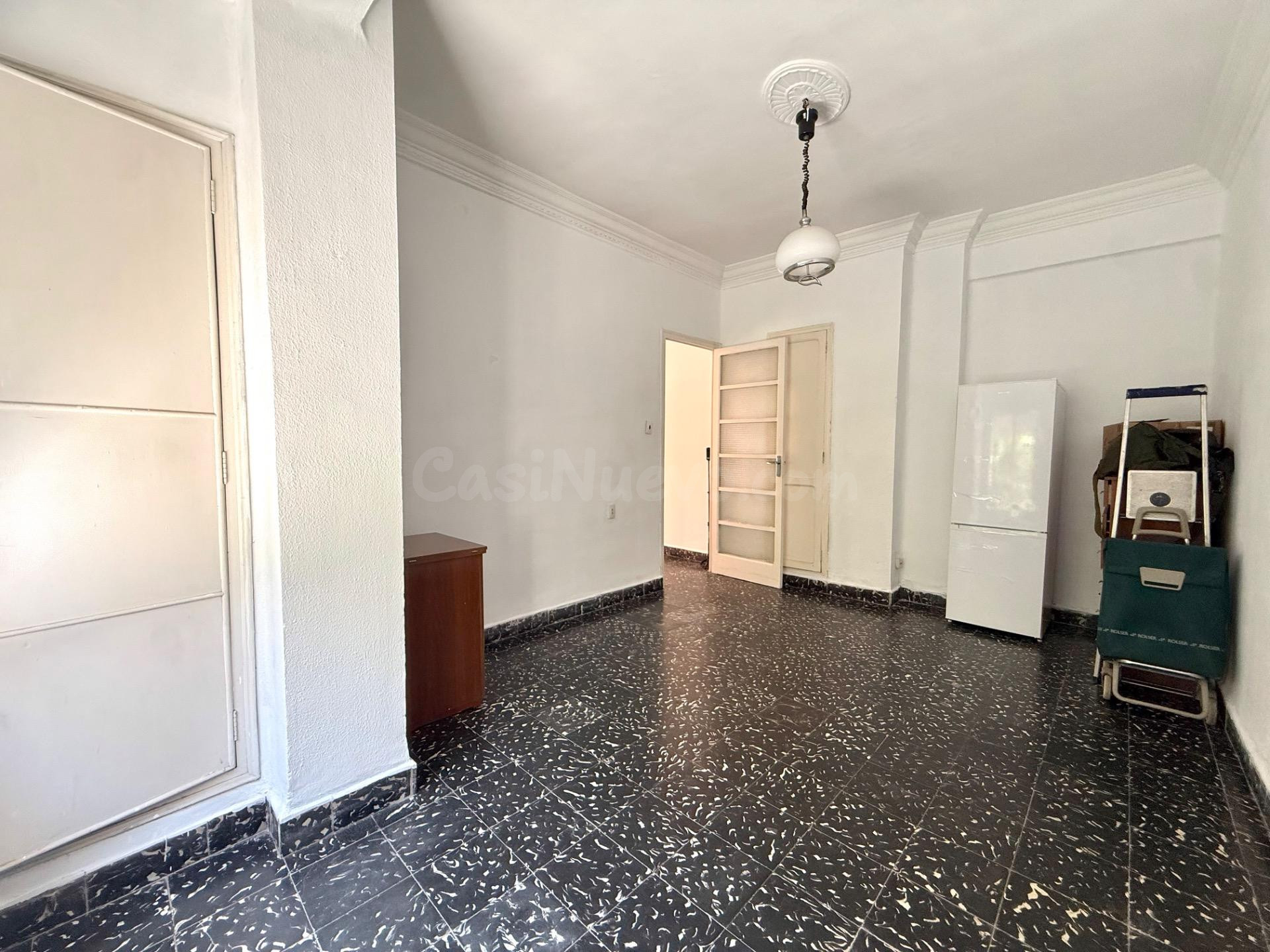 Piso de 4 habitaciones con orientación sur junto al Parque C - foto 4