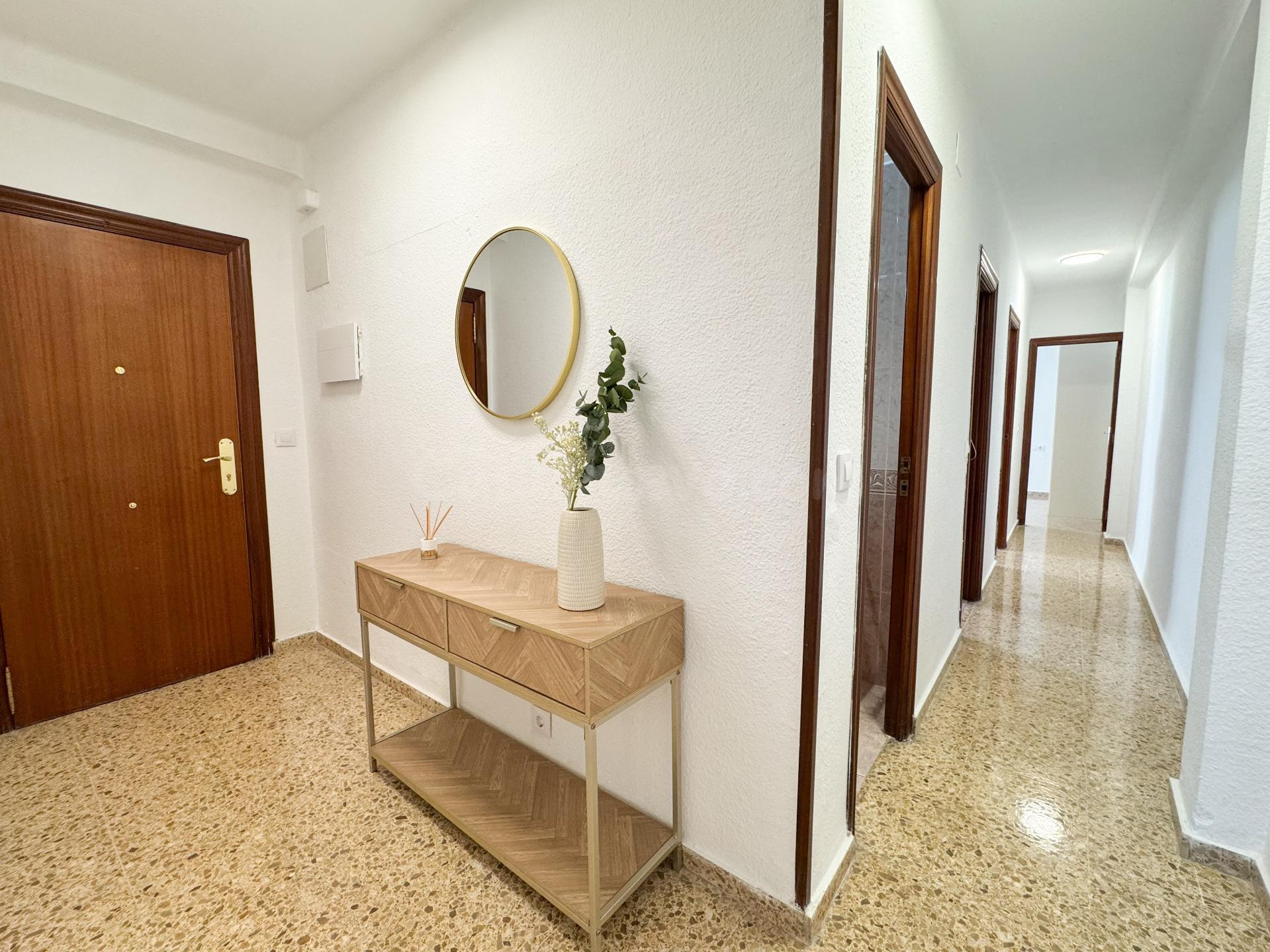 ¡Vivienda en alquiler con trastero en una de las mejores zon - foto 2