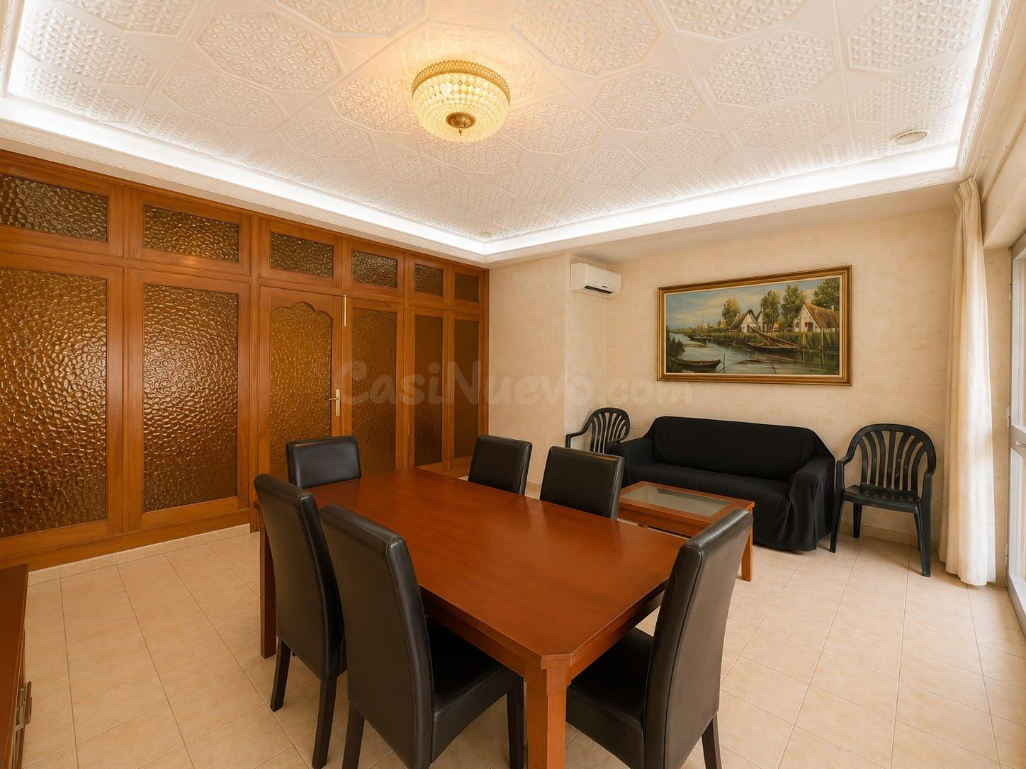 Vivienda de grandes dimensiones con terraza en el centro de  - foto 2