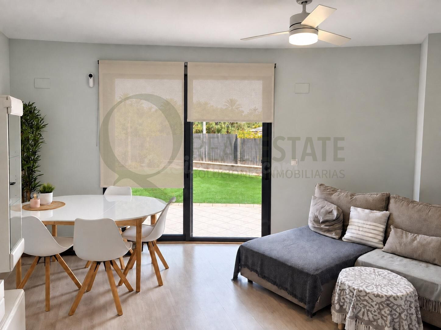 Piso de 2 dormitorios en PAU 5 con 150 m2 de terraza y pisci - foto 3