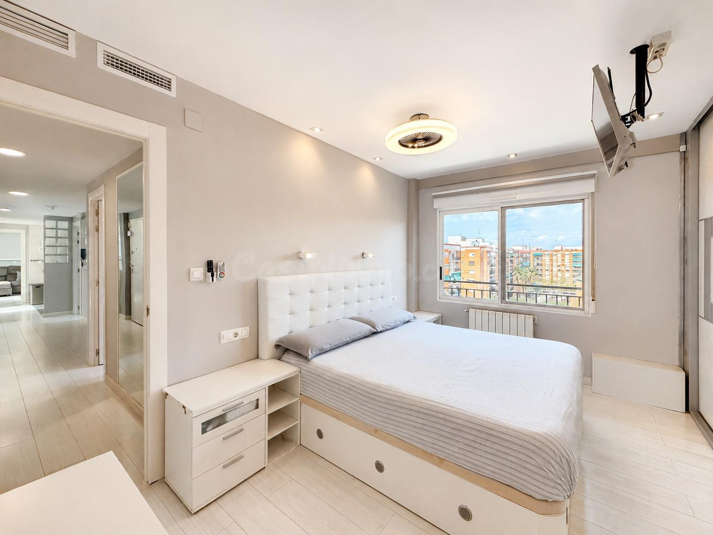 Vivienda de 120 m2 construidos en venta en Calle Oltá (Malil - foto 3