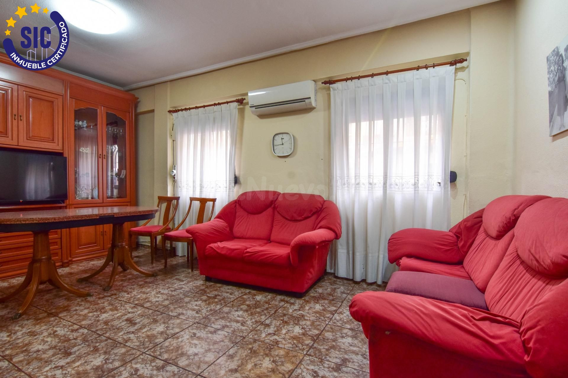 Piso en venta en Benicalap