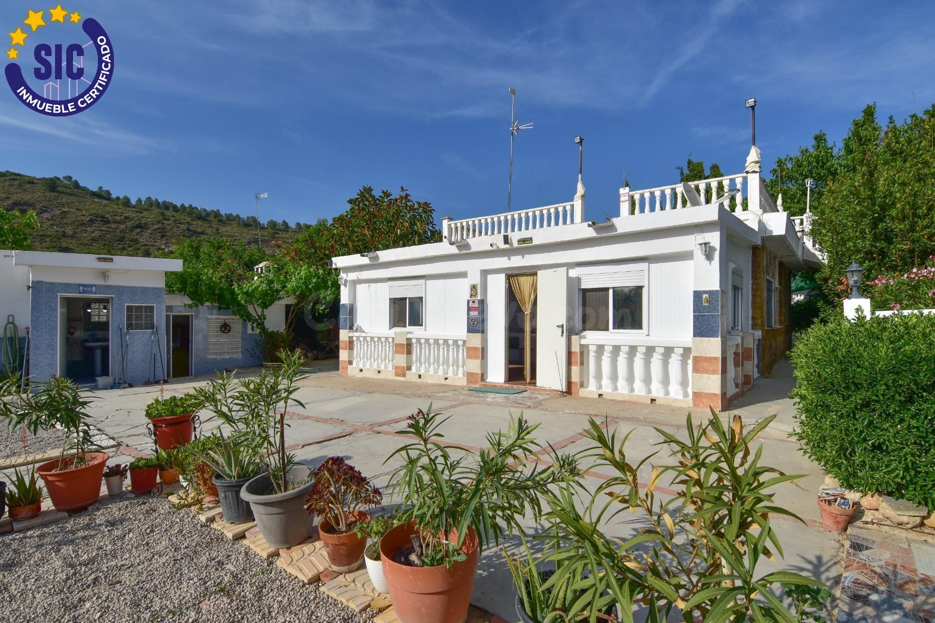 CHALET CON ENCANTO EN MONTROY