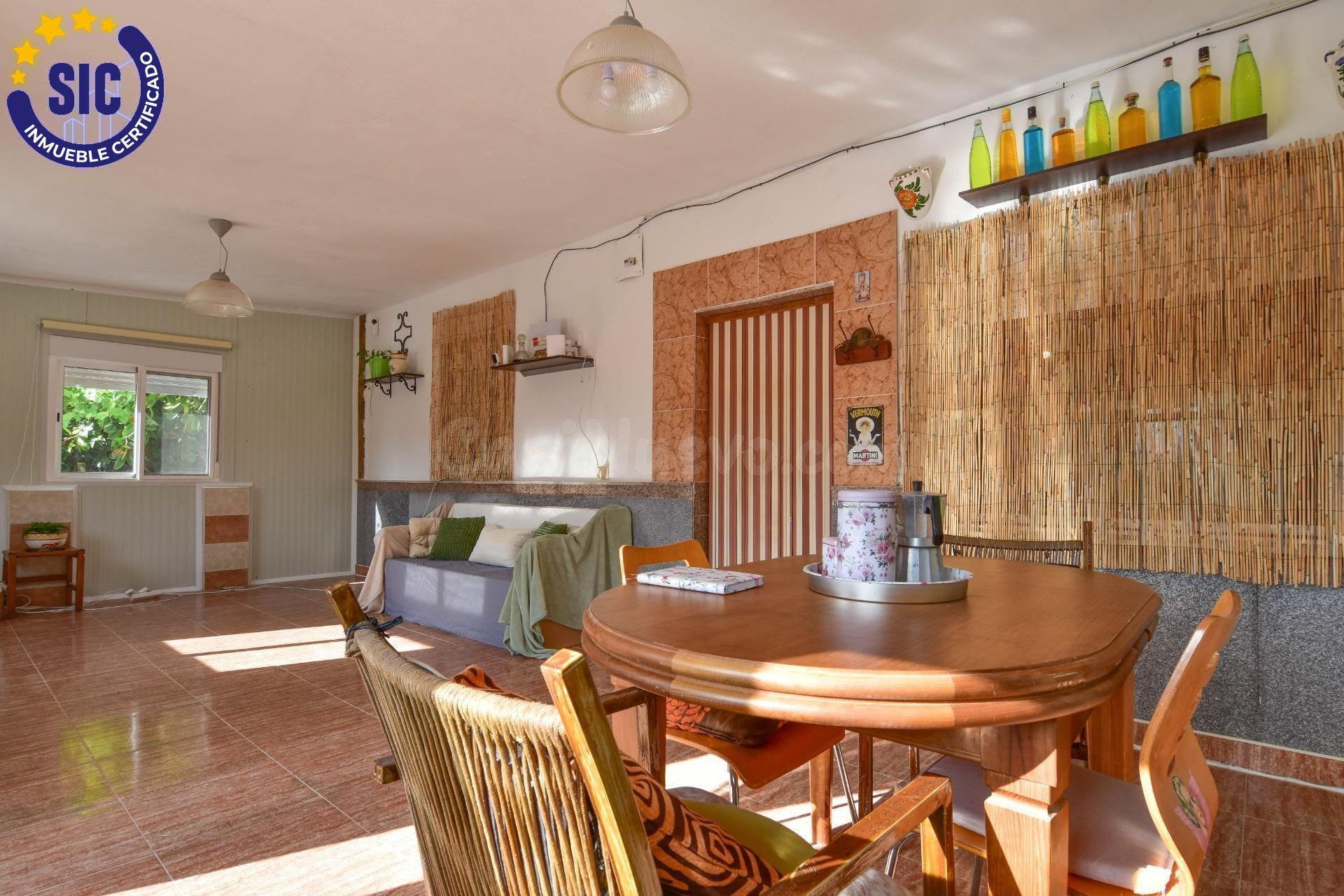 CHALET CON ENCANTO EN MONTROY - foto 3