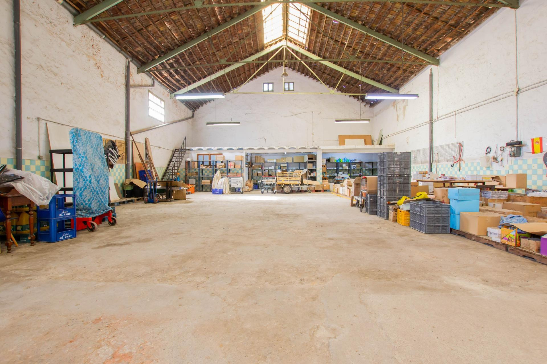 Nave industrial en venta en Carcaixent - foto 2