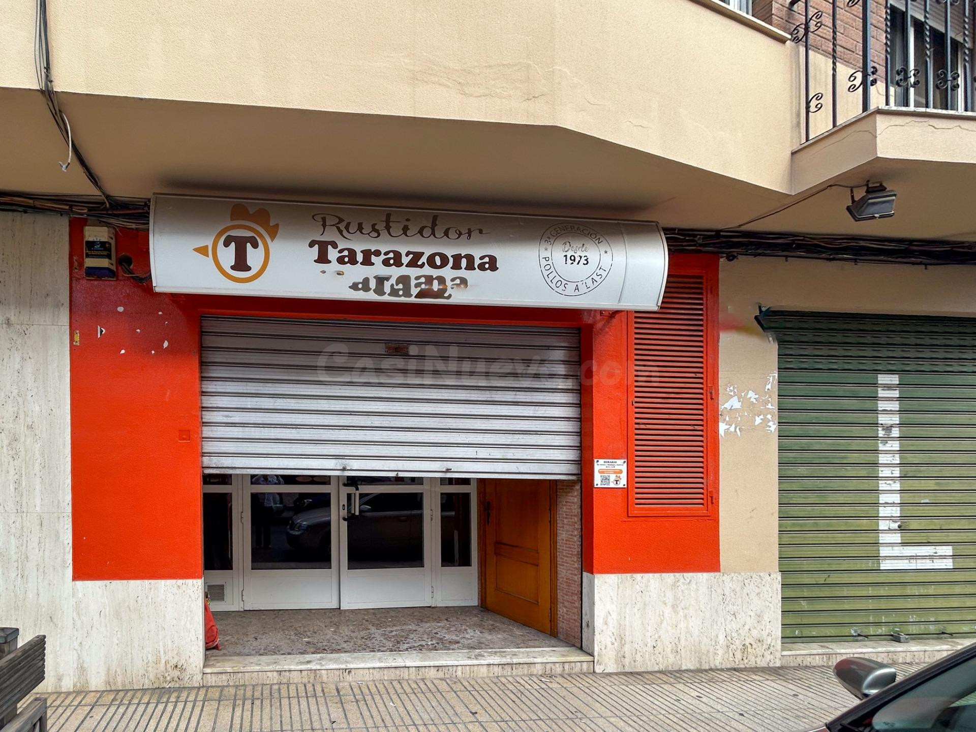 Local Comercial en Alzira: Ideal para Tu Negocio - foto 3
