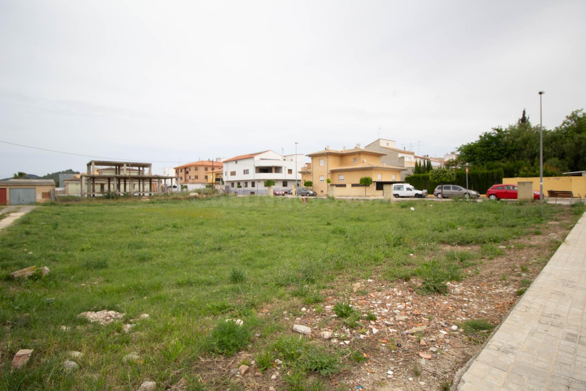 TERRENO URBANO EN CHELLA - foto 2