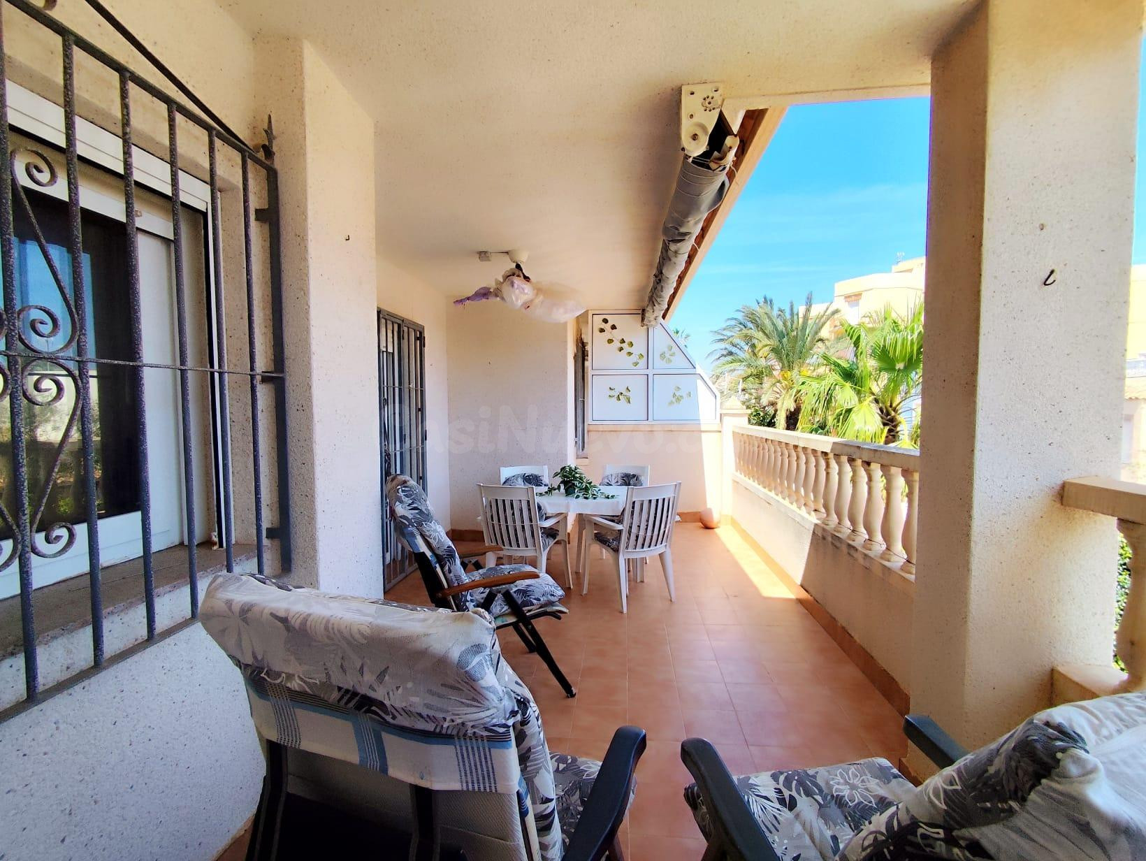 PISO CON GRAN TERRAZA Y VISTAS AL MAR !!! - foto 3