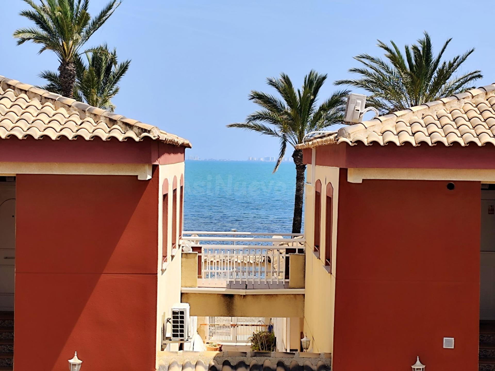 PISO CON GRAN TERRAZA Y VISTAS AL MAR !!! - foto 5