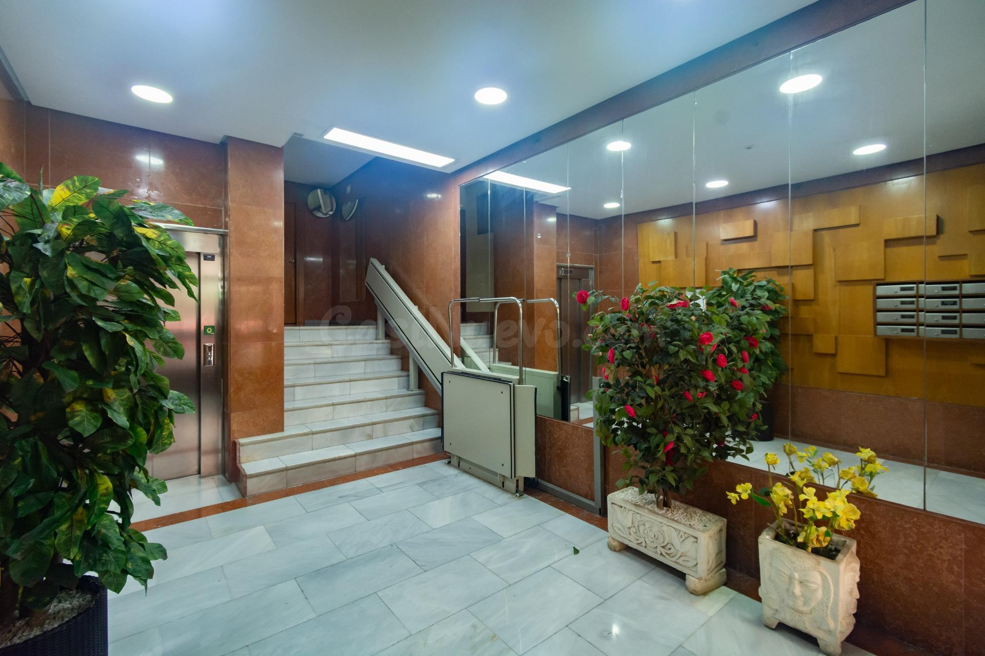 PISO EN VENTA EN JUAN FERNANDEZ - foto 3