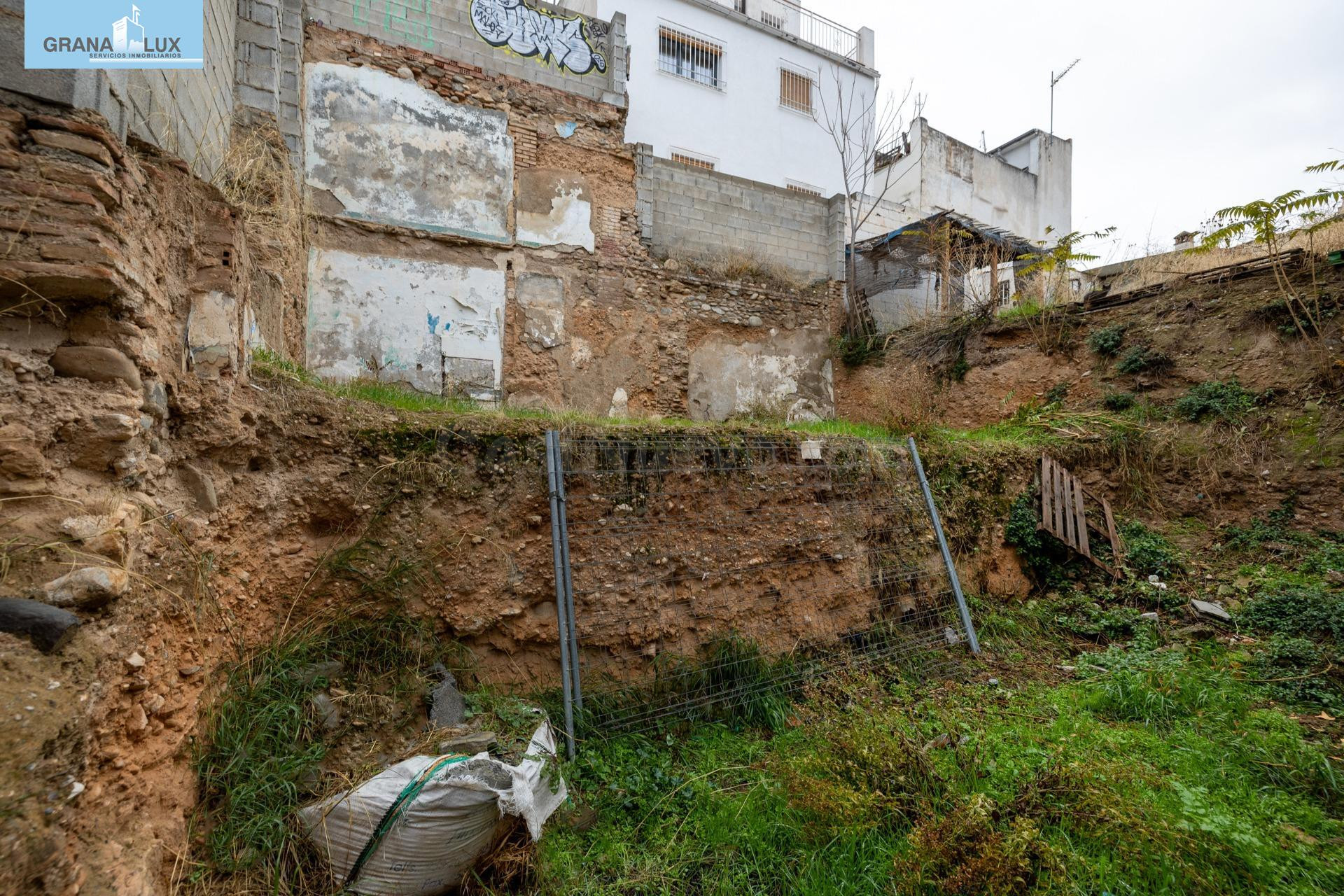 SE VENDE TERRENO URBANO PLURIFAMILIAR ZONA REAL DE CARTUJA Y - foto 3