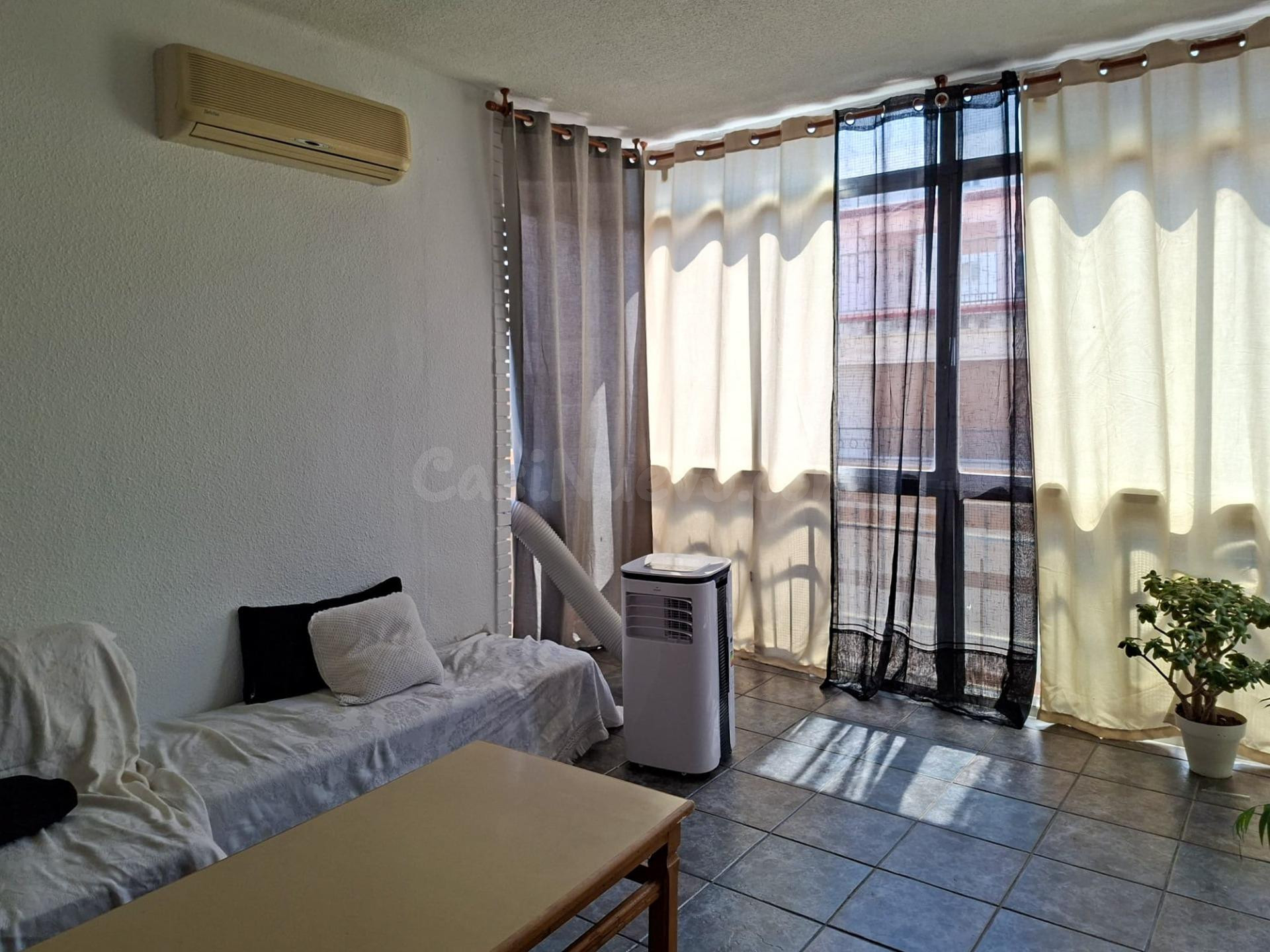 OPORTUNIDAD DE INVERSIÓN – ALZIRA | ZONA PLAZA DEL REINO - foto 3