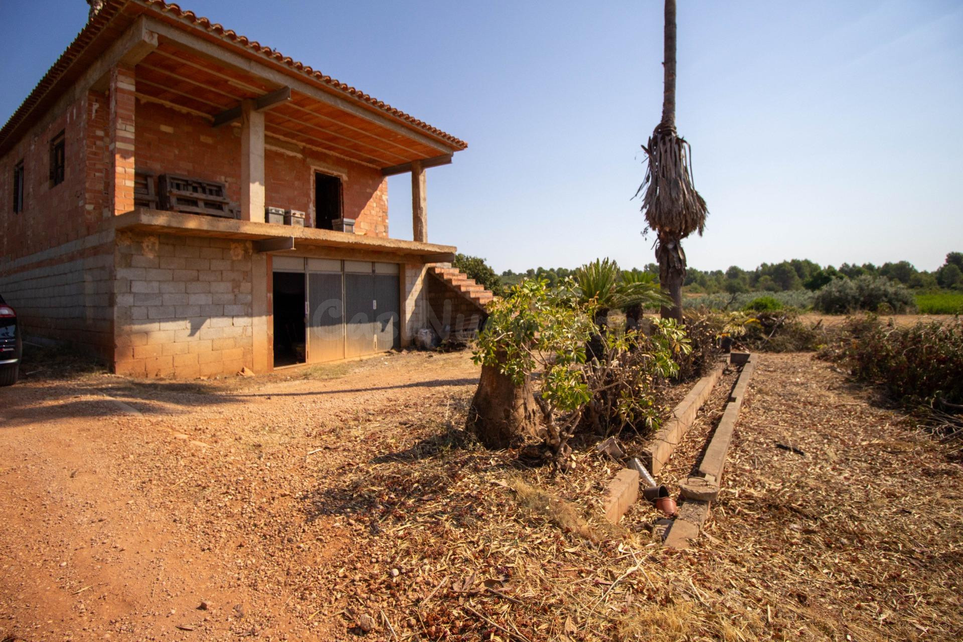 VENTA DE  CASA DE CAMPO DOS TERRENOS - foto 2