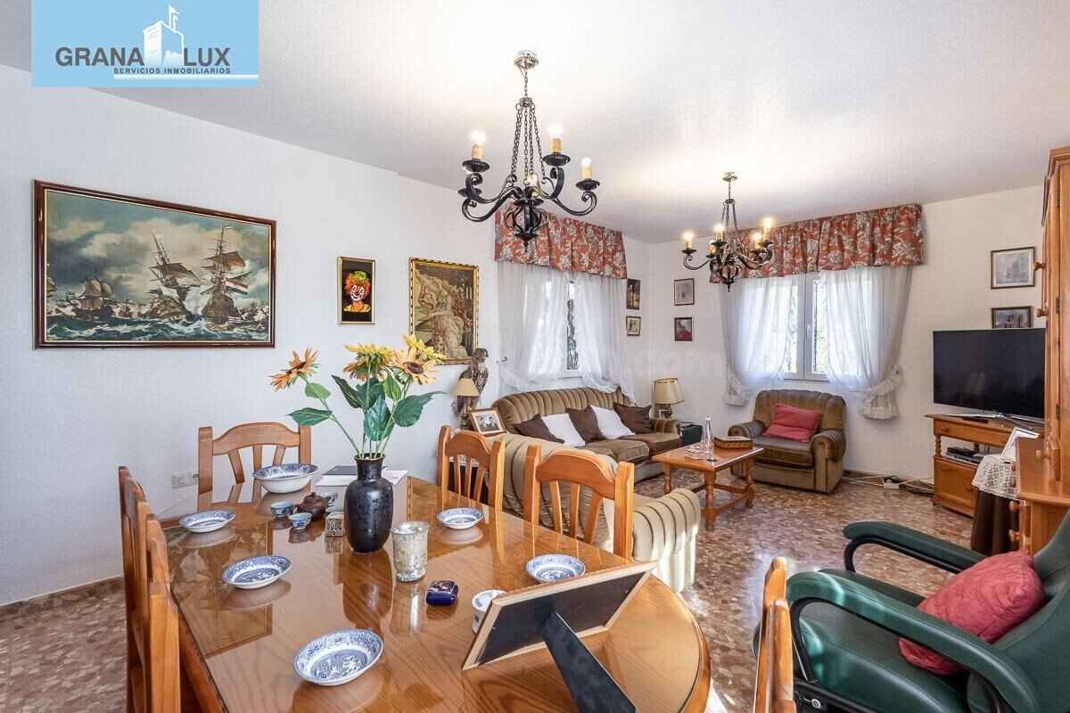 CHALET CON PARCELA URBANIZABLE - foto 5