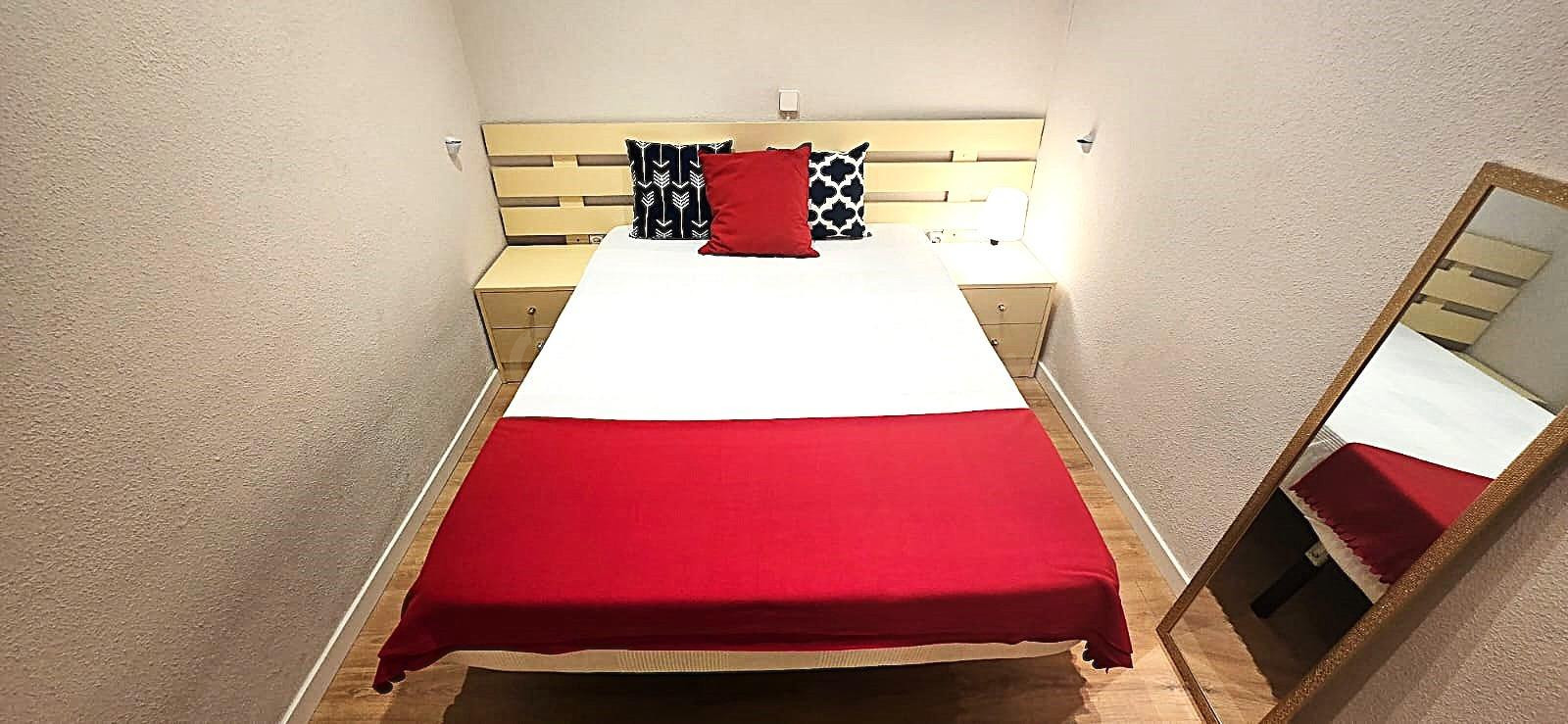 Apartamento amueblado en la Glorieta Ruiz Jiménez - foto 3