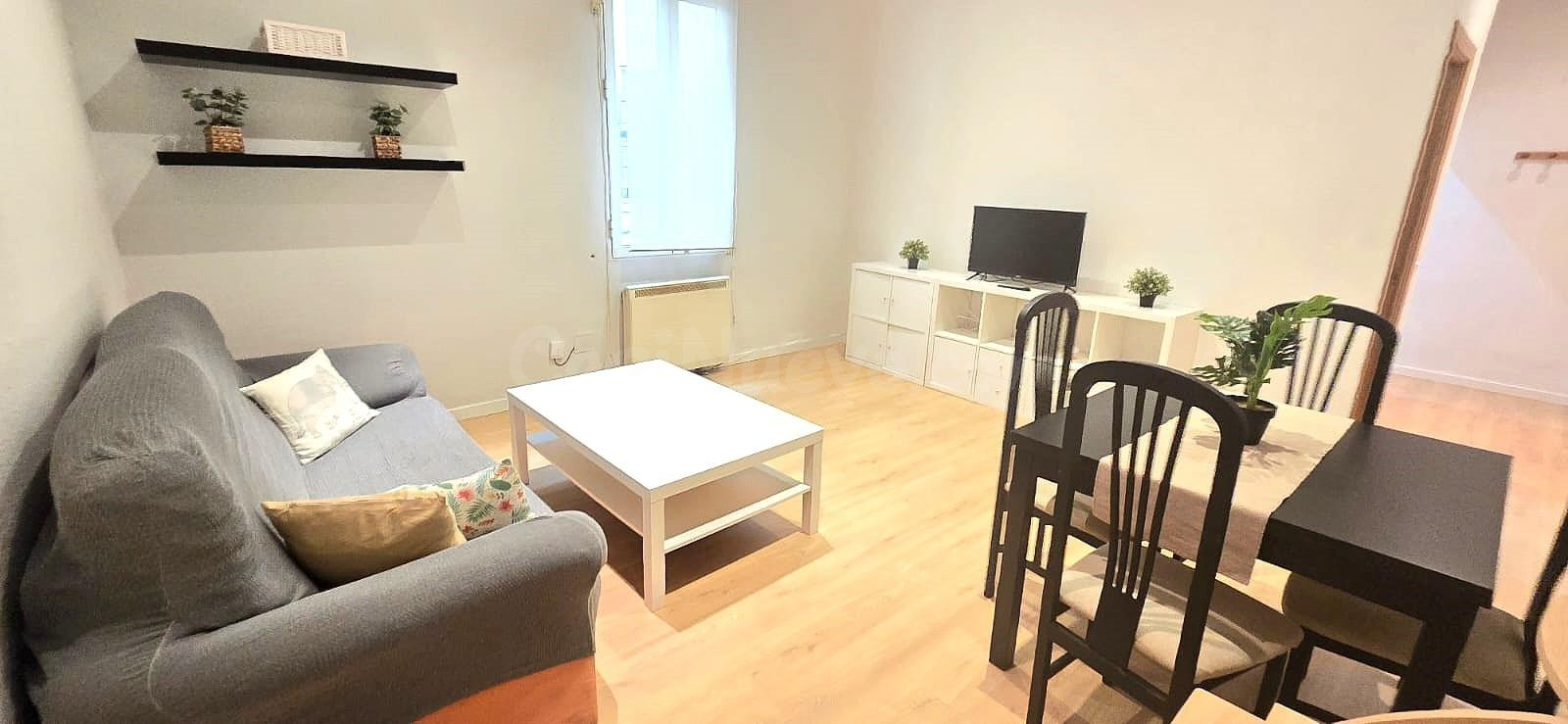 Apartamento amueblado en la Glorieta Ruiz Jiménez - foto 5