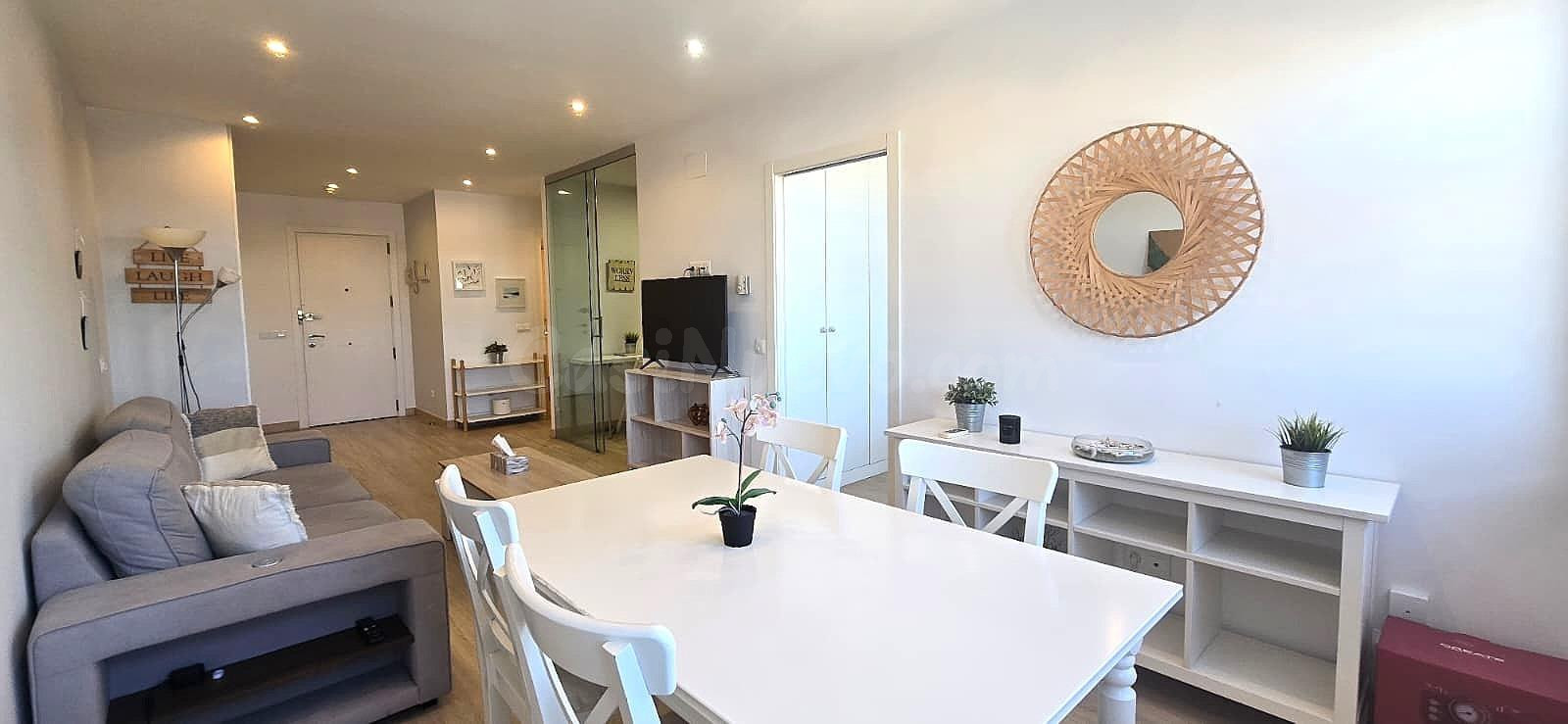 Elegante Apartamento Reformado en Princesa con Vistas Espectaculares