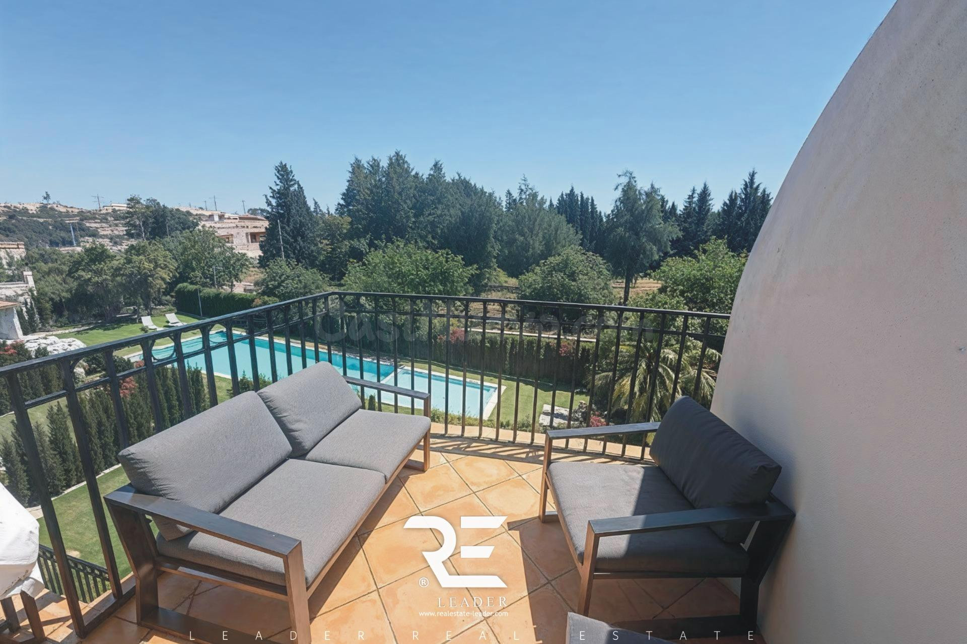 PRECIOSO APARTAMENTO CON AMPLIA TERRAZA -GRANDES VISTAS Y PI