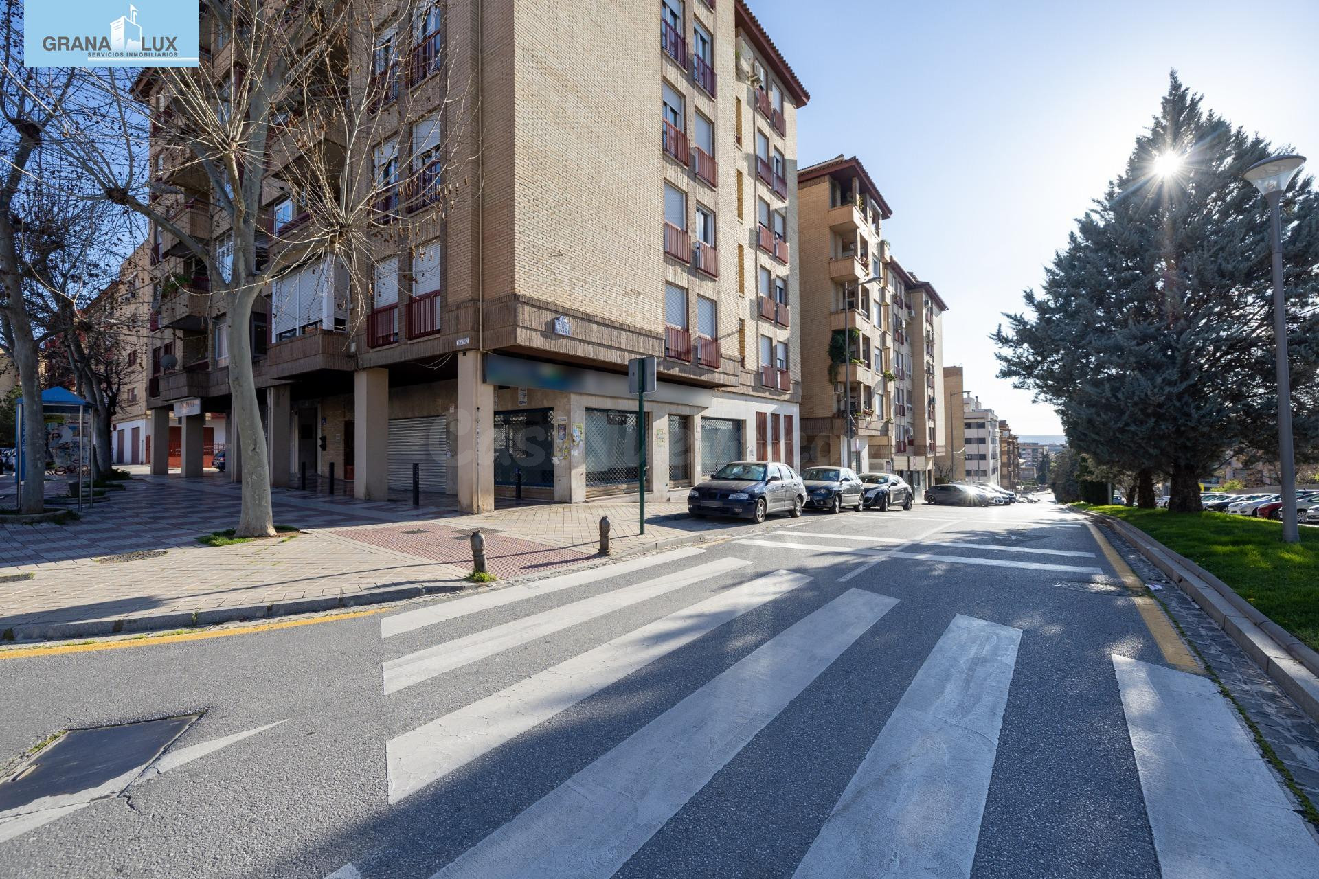 OPORTUNIDAD: Local comercial con máxima exposición.
