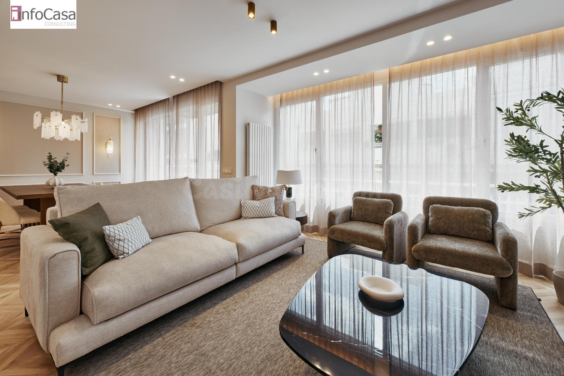 Elegante Vivienda en el Corazón del Barrio Salamanca ✨ - foto 2