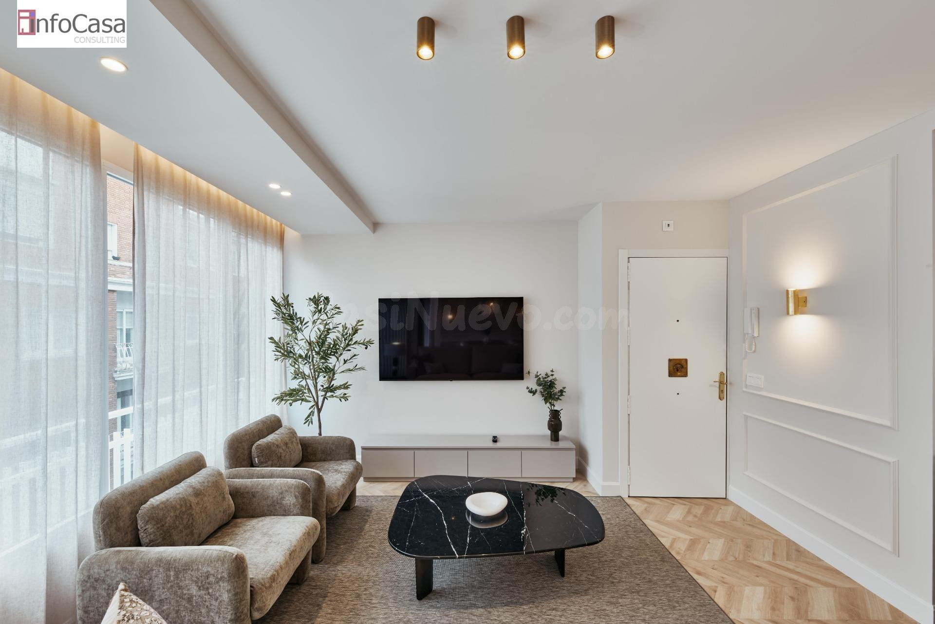 Elegante Vivienda en el Corazón del Barrio Salamanca ✨ - foto 3