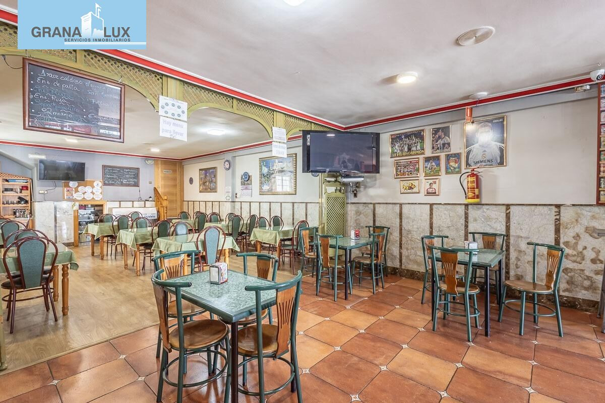 OPORTUNIDAD DE INVERSIÓN: RESTAURANTE EN FUNCIONAMIENTO + VI - foto 5