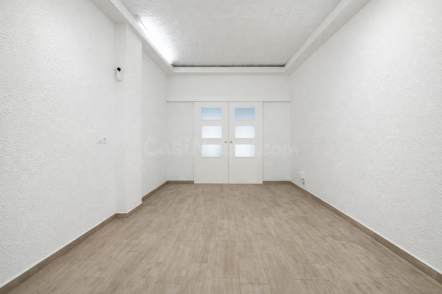 CHALET ADOSADO A LA VENTA EN ALDAIA !! GRAN TERRAZA, BALCÓN  - foto 2