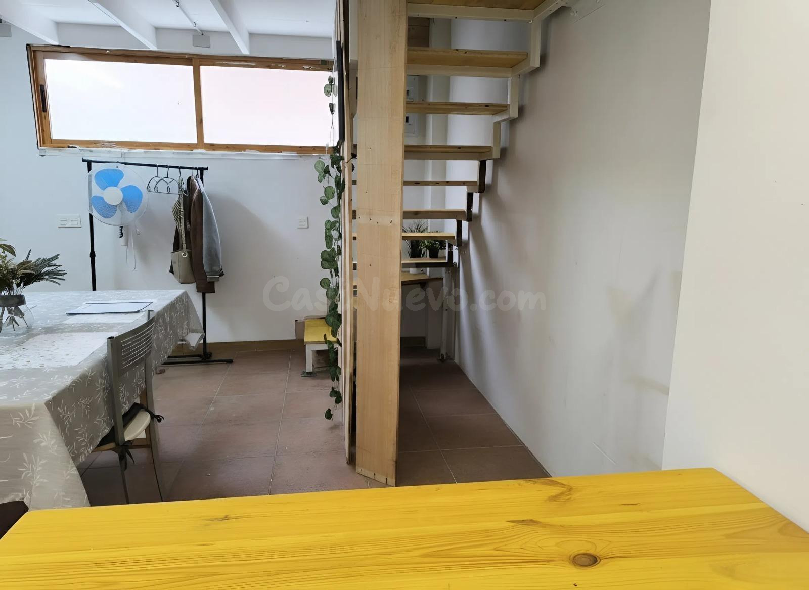 LOCAL COMERCIAL DE 39 m2 CON ALTILLO EN MUY BUENA ZONA DE NO - foto 2