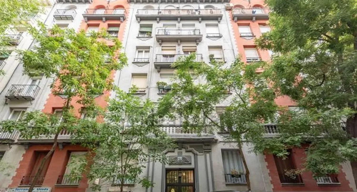 ¡Tu hogar en el corazón de Goya, Madrid! ️✨
