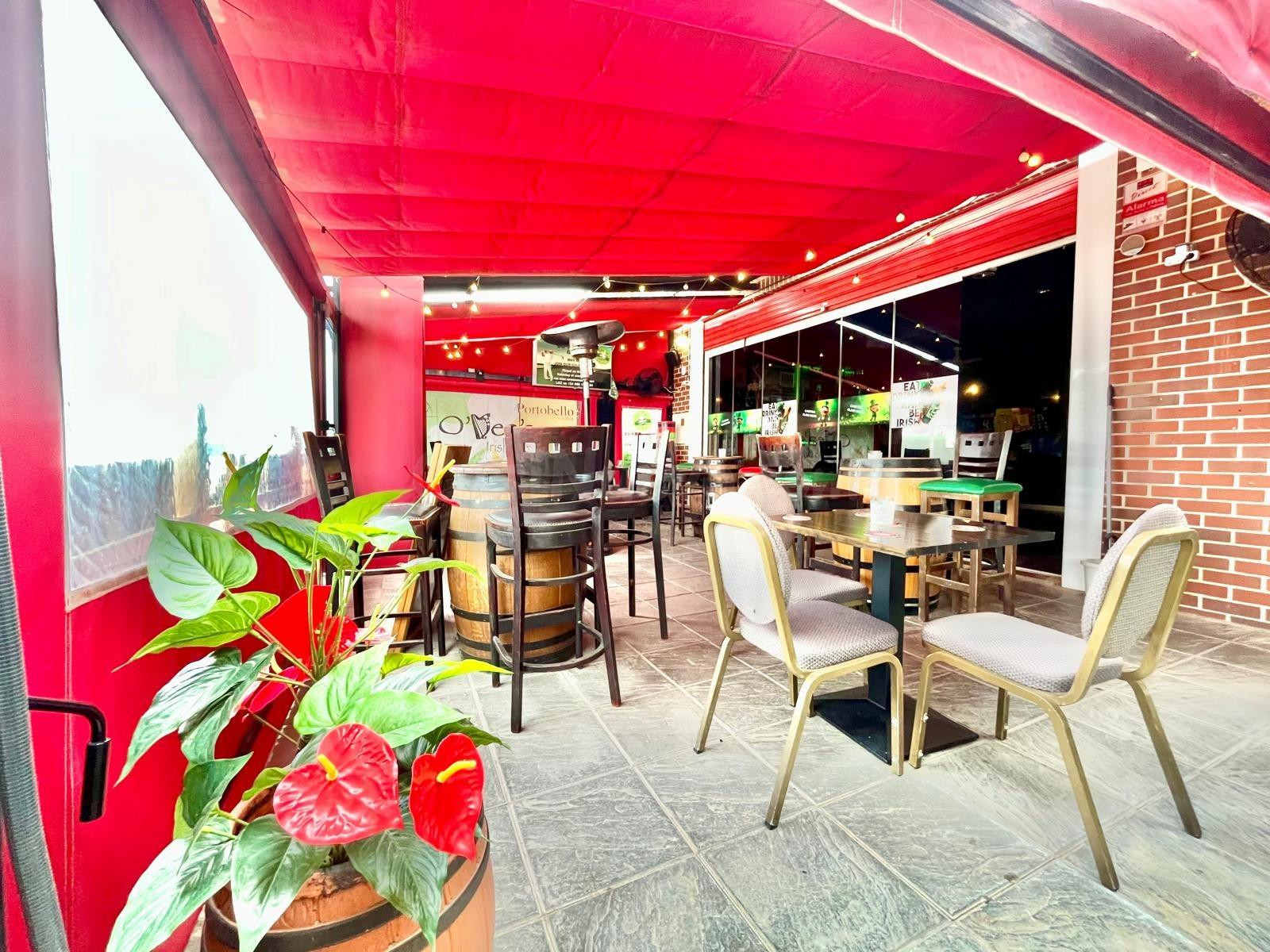 Traspaso bar equipado con terraza en zona comercial – 95.000 - foto 5