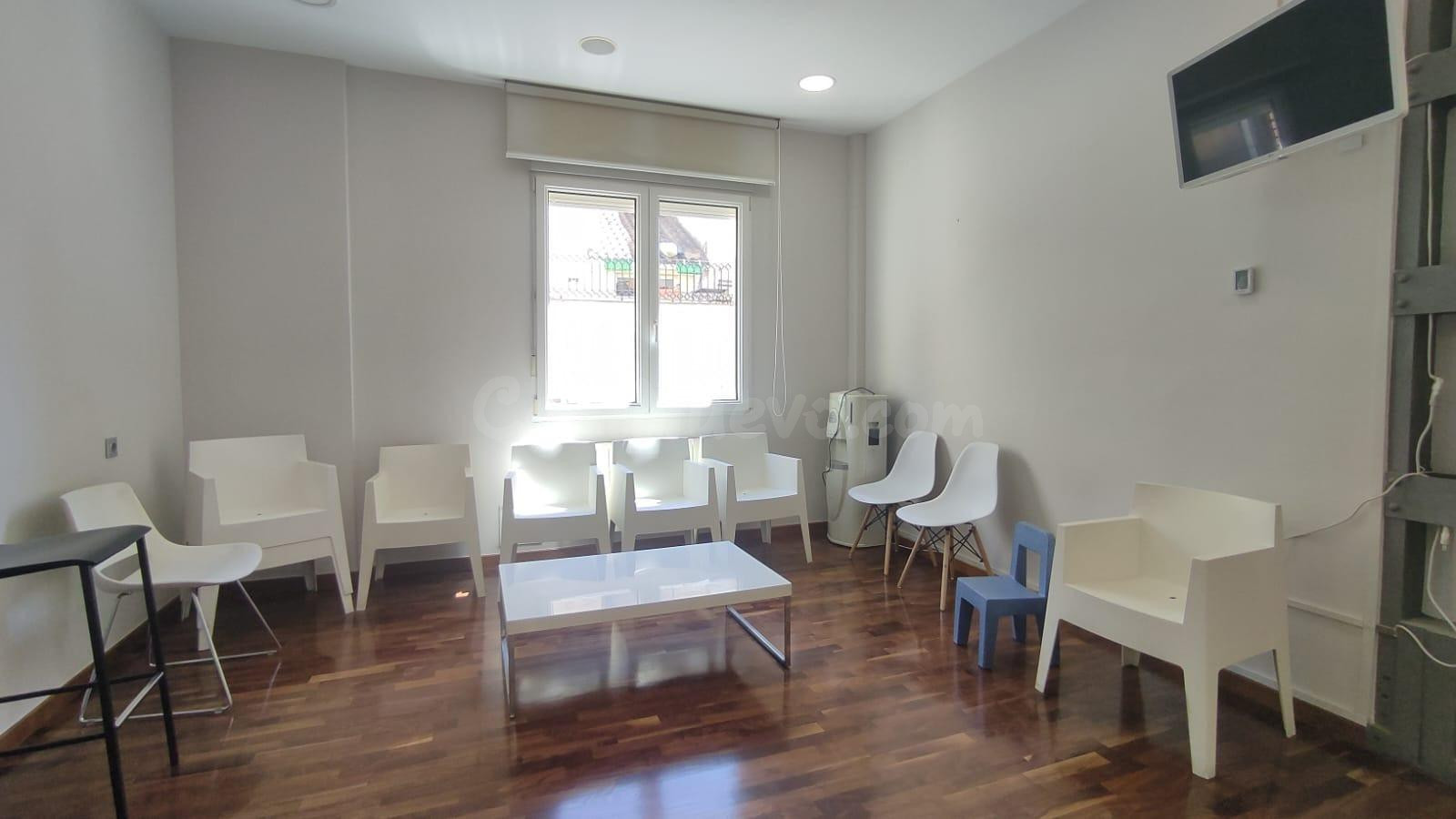 ESPACIO PARA NEGOCIO EN TRAPERIA, JUNTO A LA CATEDRAL - foto 4
