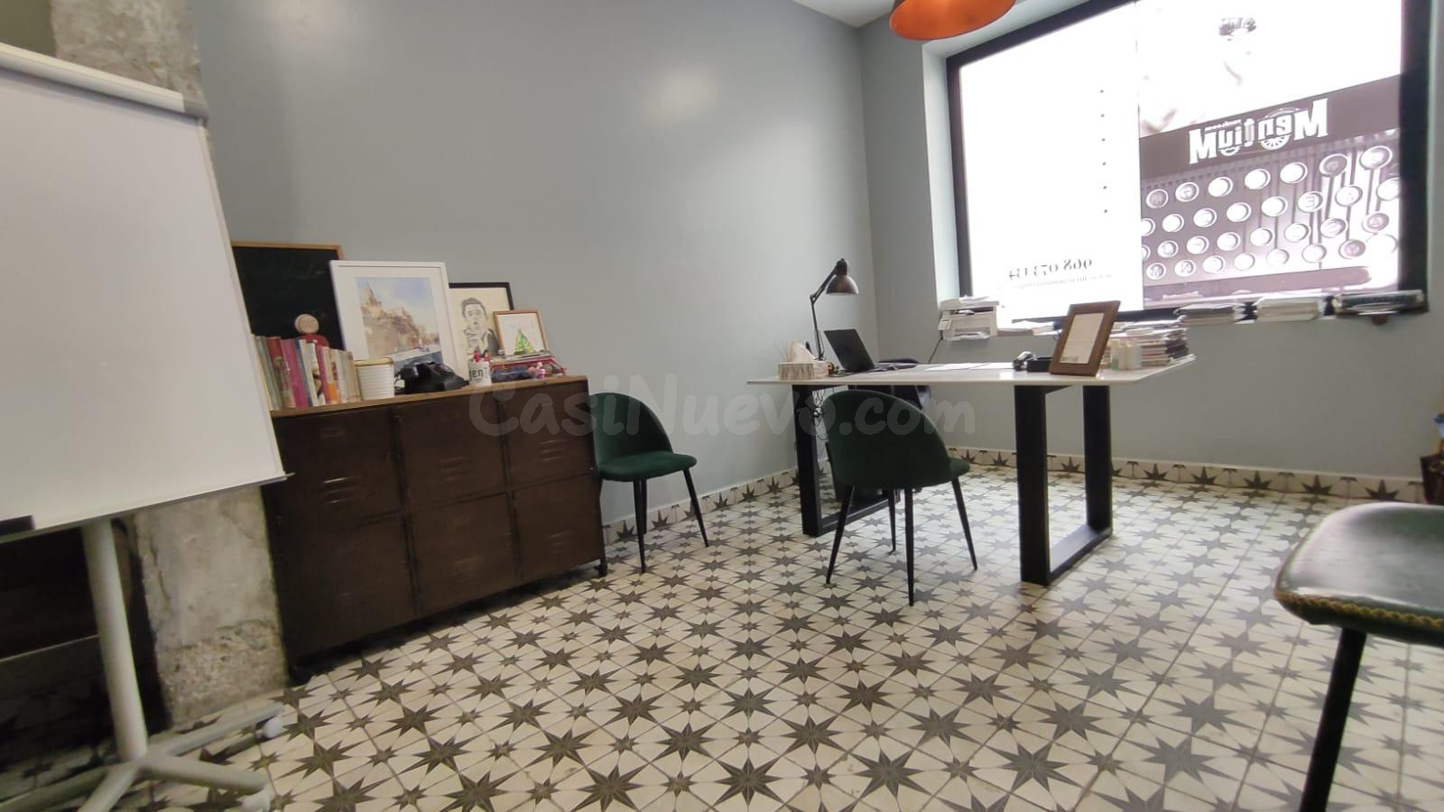 LOCAL COMERCIAL TOTALMENTE REFORMADO CON SALIDA DE HUMOS - foto 4