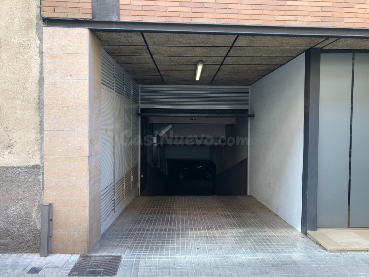Plaça de Parking al centre de Cardedeu - foto 3